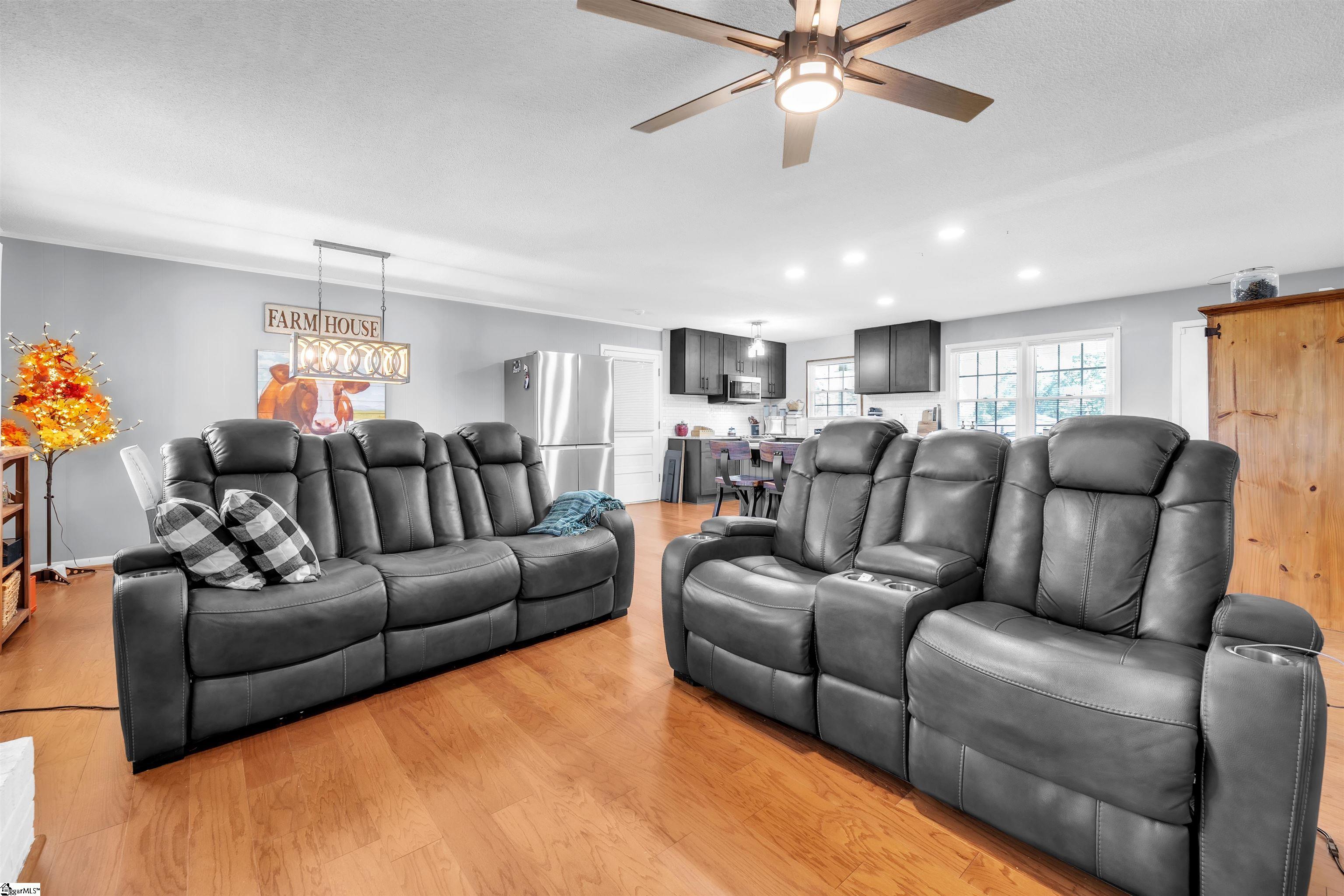 233 Bailey Road