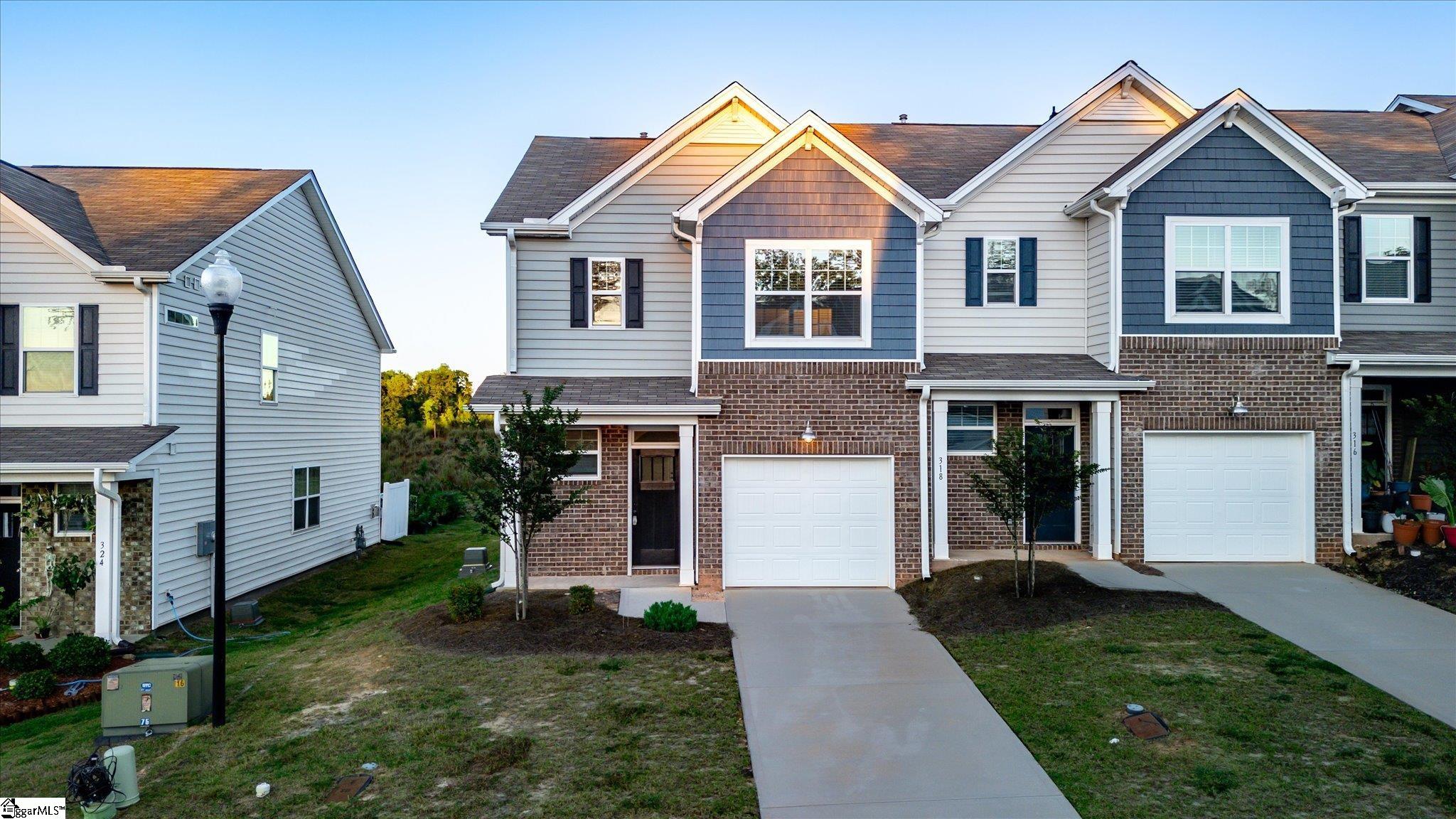 320 Compass Way