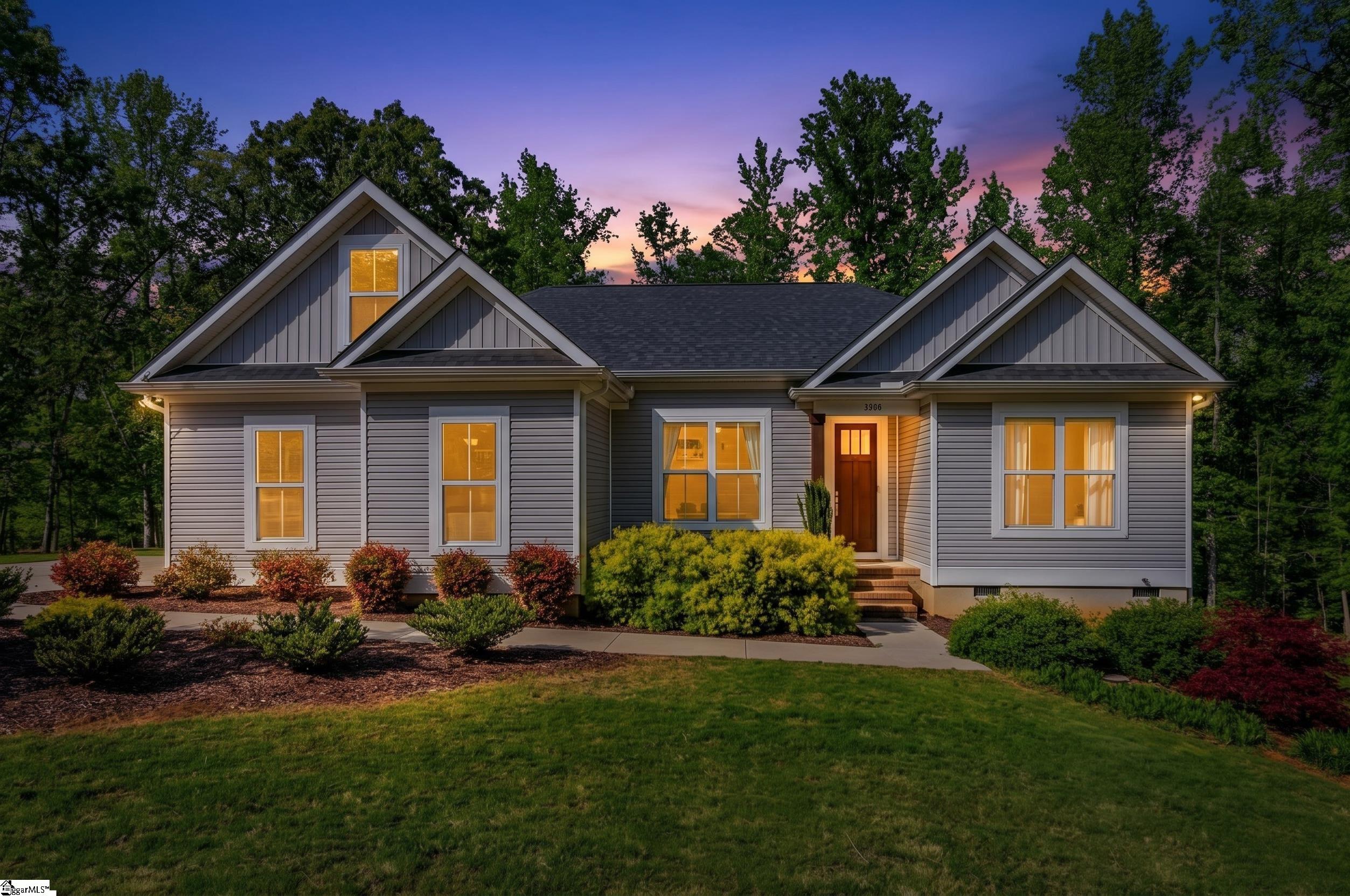 Single family home for sale at 1014 Edwards Rd, Woodruff, SC 29388 | MLS# 1605317