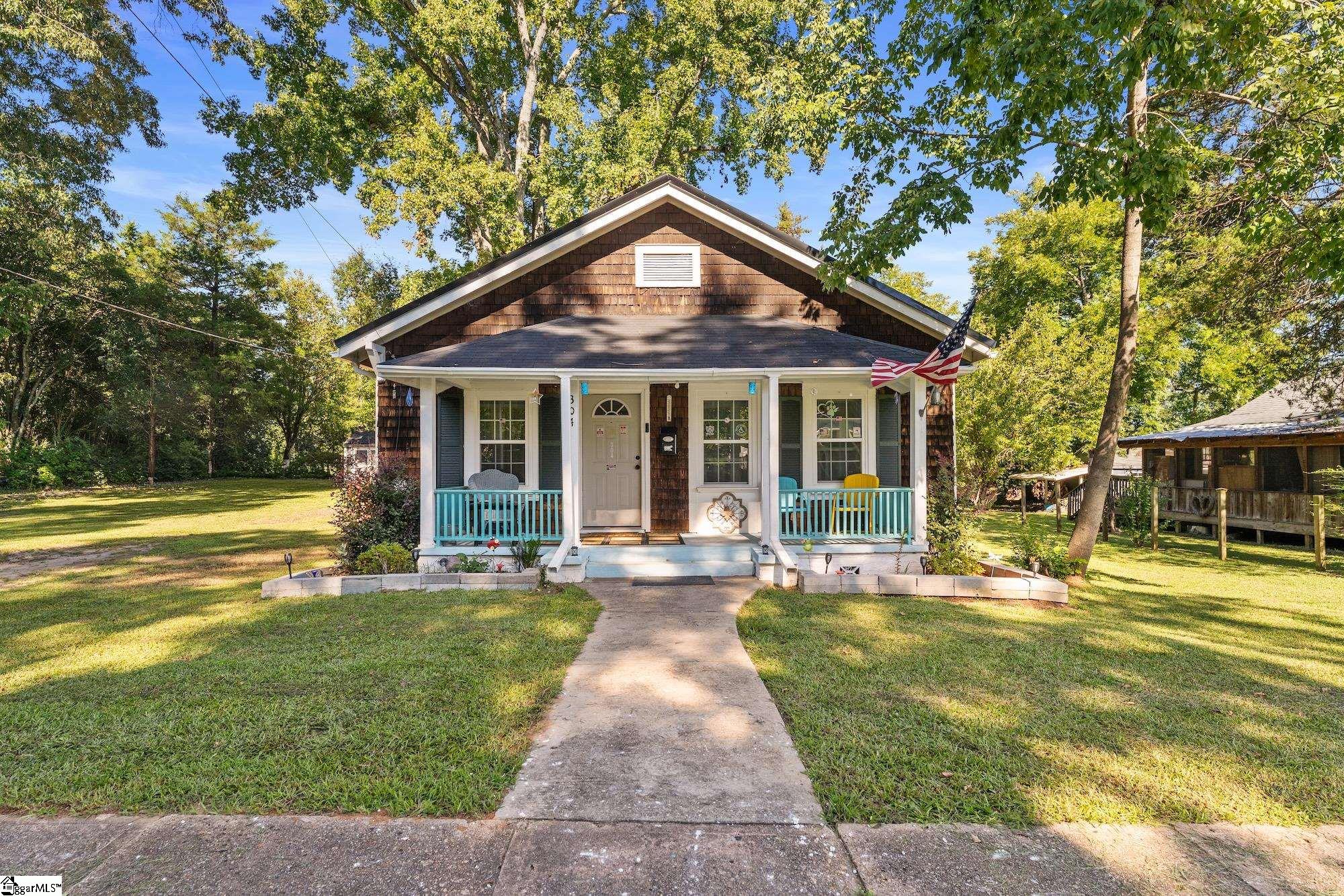 304 Langley Street