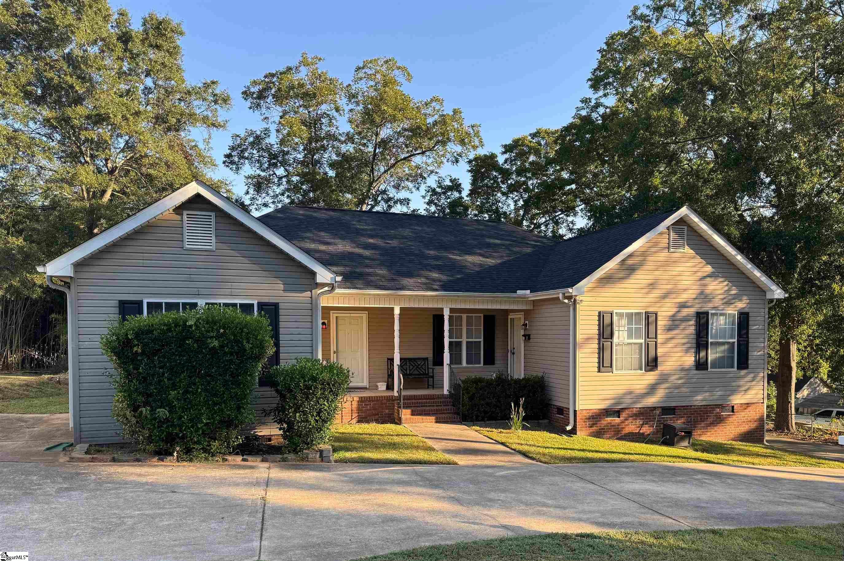 211 Wildwood Drive