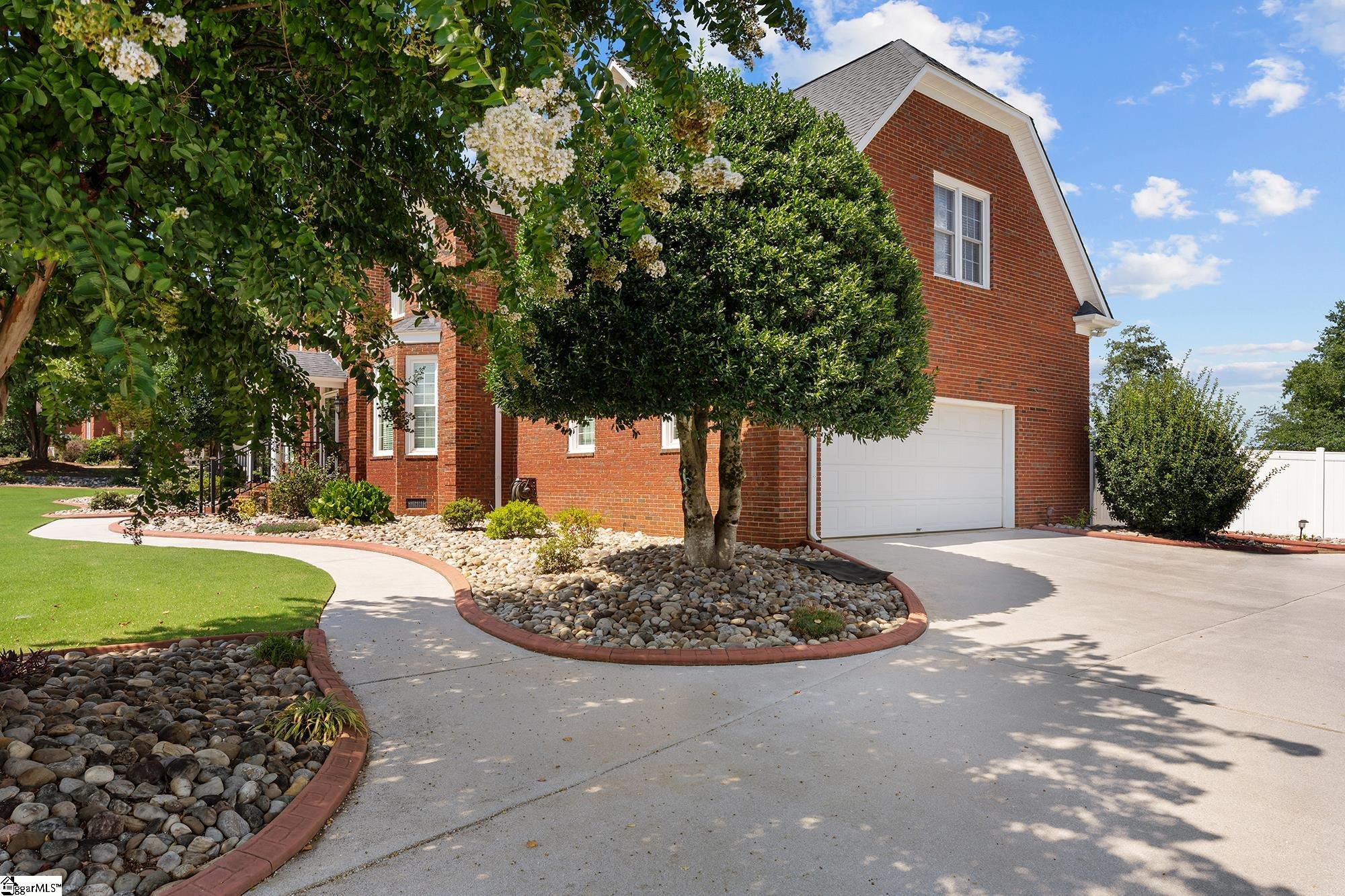 509 Wentworth Farm Circle