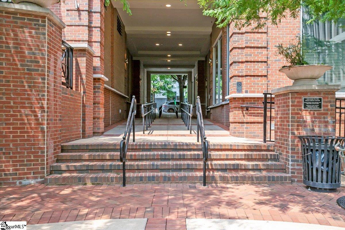 Photo 1 of Condo for sale at 10 E Washington St #Unit 2J, Greenville, SC 29601 | MLS# 1605469 | Listing updated on 2026-10-05
