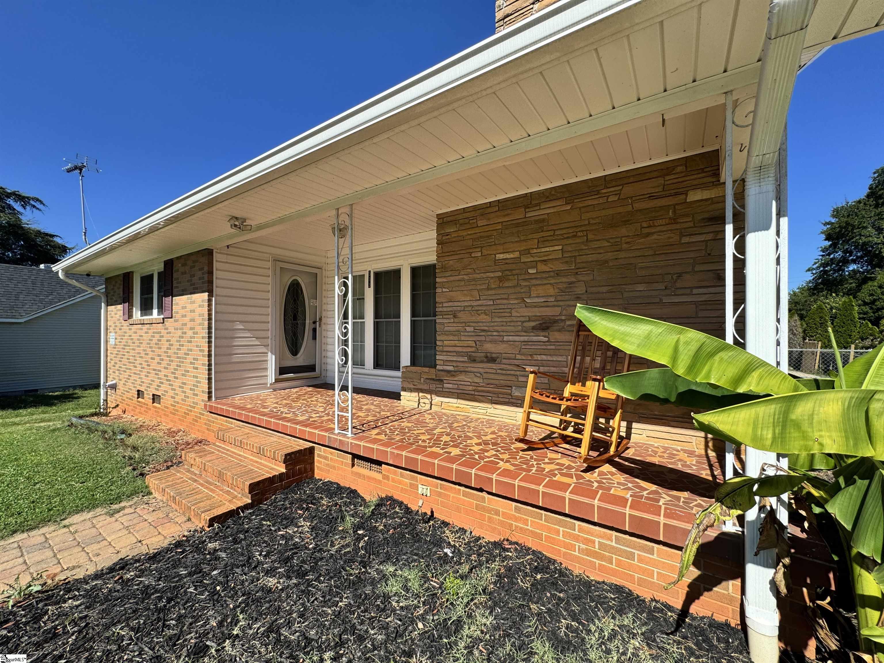 533 Alamo Street
