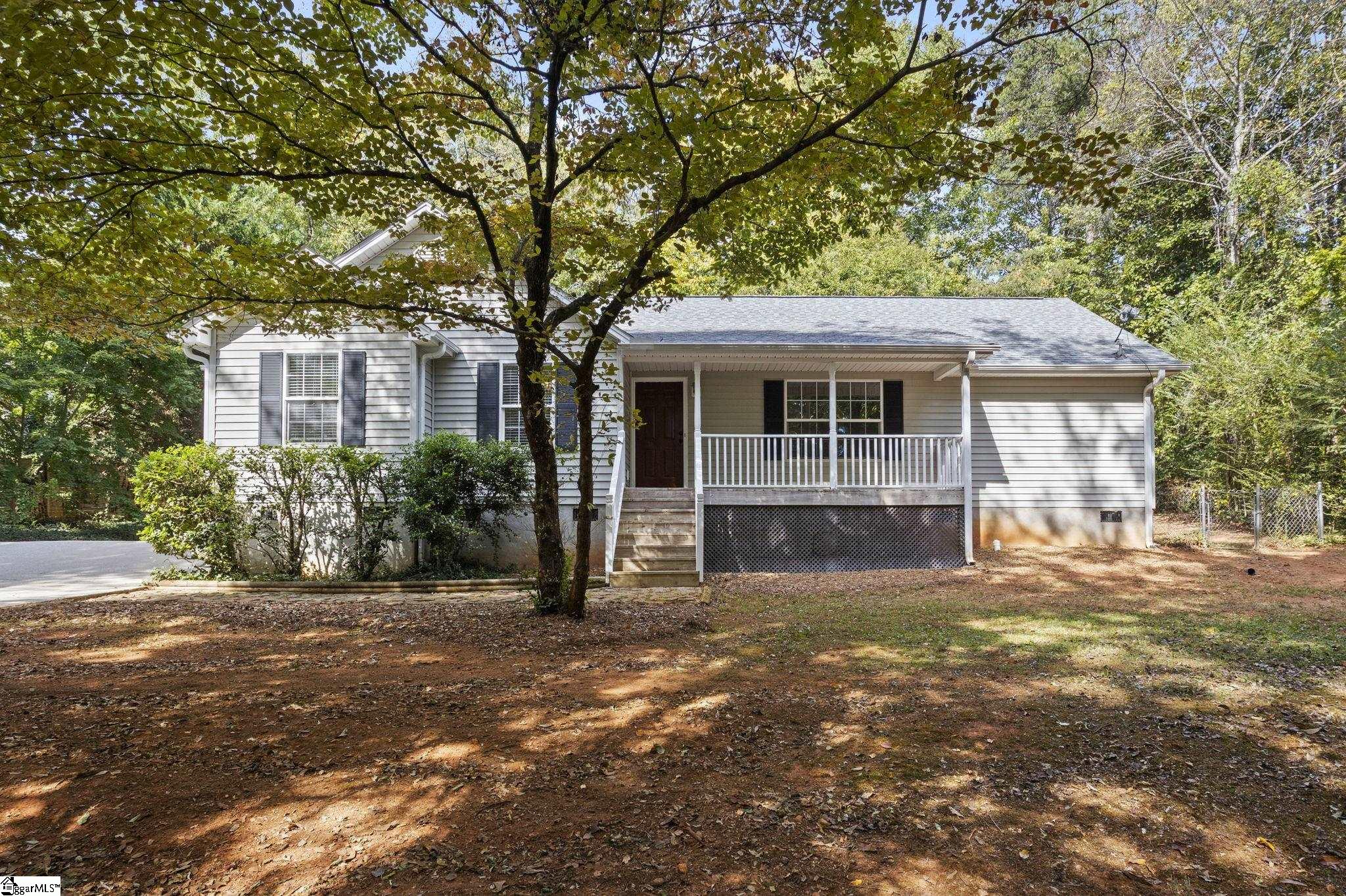 612 Crestwood Drive