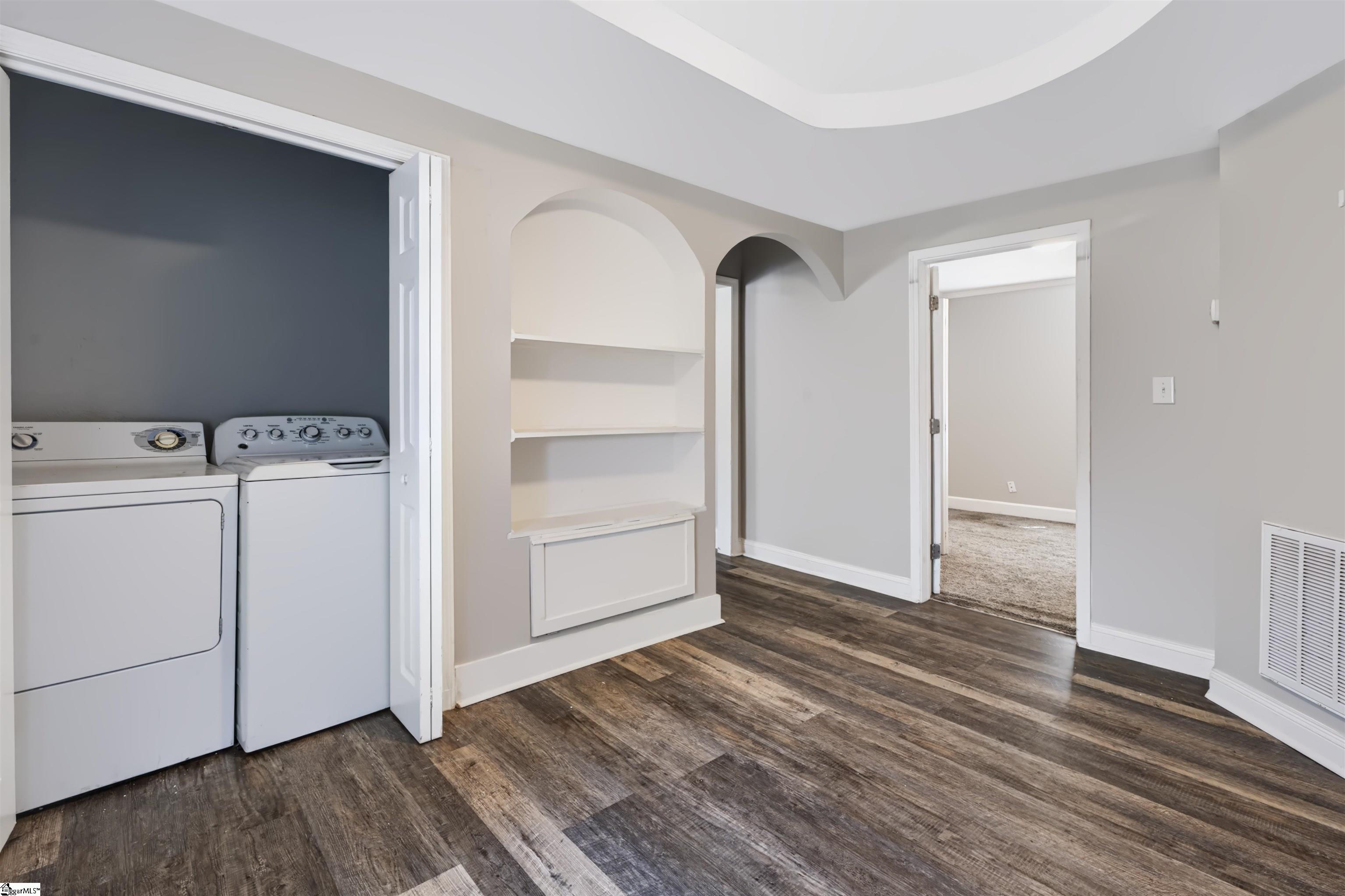 Photo 1 of Single family home for sale at 221 Church St, Greenville, SC 29609 | MLS# 1605540 | Listing updated on 2026-10-02