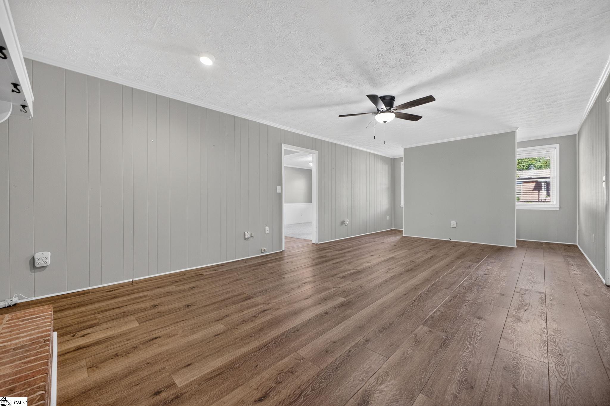 Photo 2 of Single family home for sale at 7 Shubuta Ct, Greenville, SC 29617 | MLS# 1605561 | Listing updated on 2026-10-02