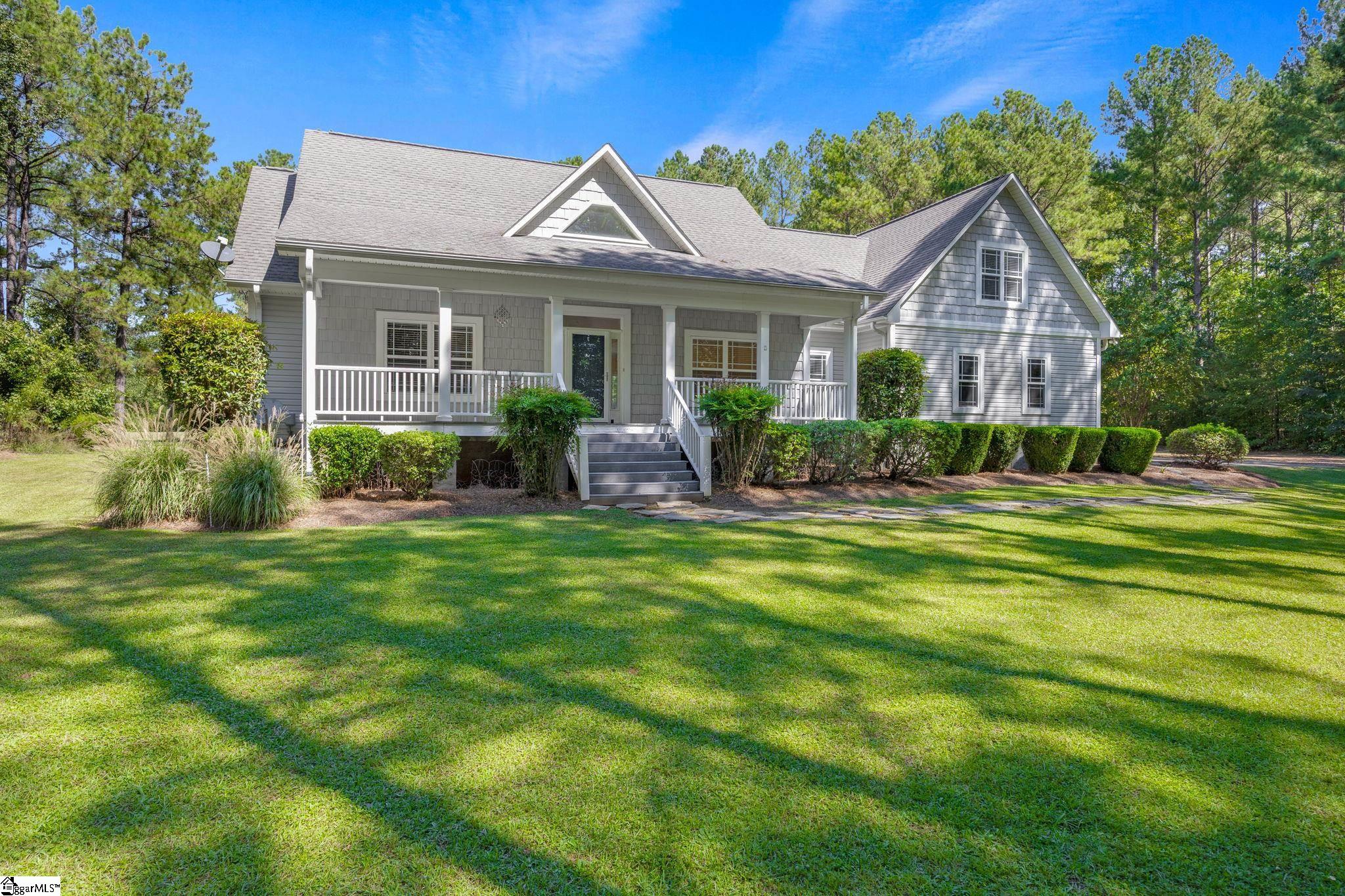 Photo 1 of Single family home for sale at 120 Ranch Ct, Greenwood, SC 29646 | MLS# 1605575 | Listing updated on 2026-10-03