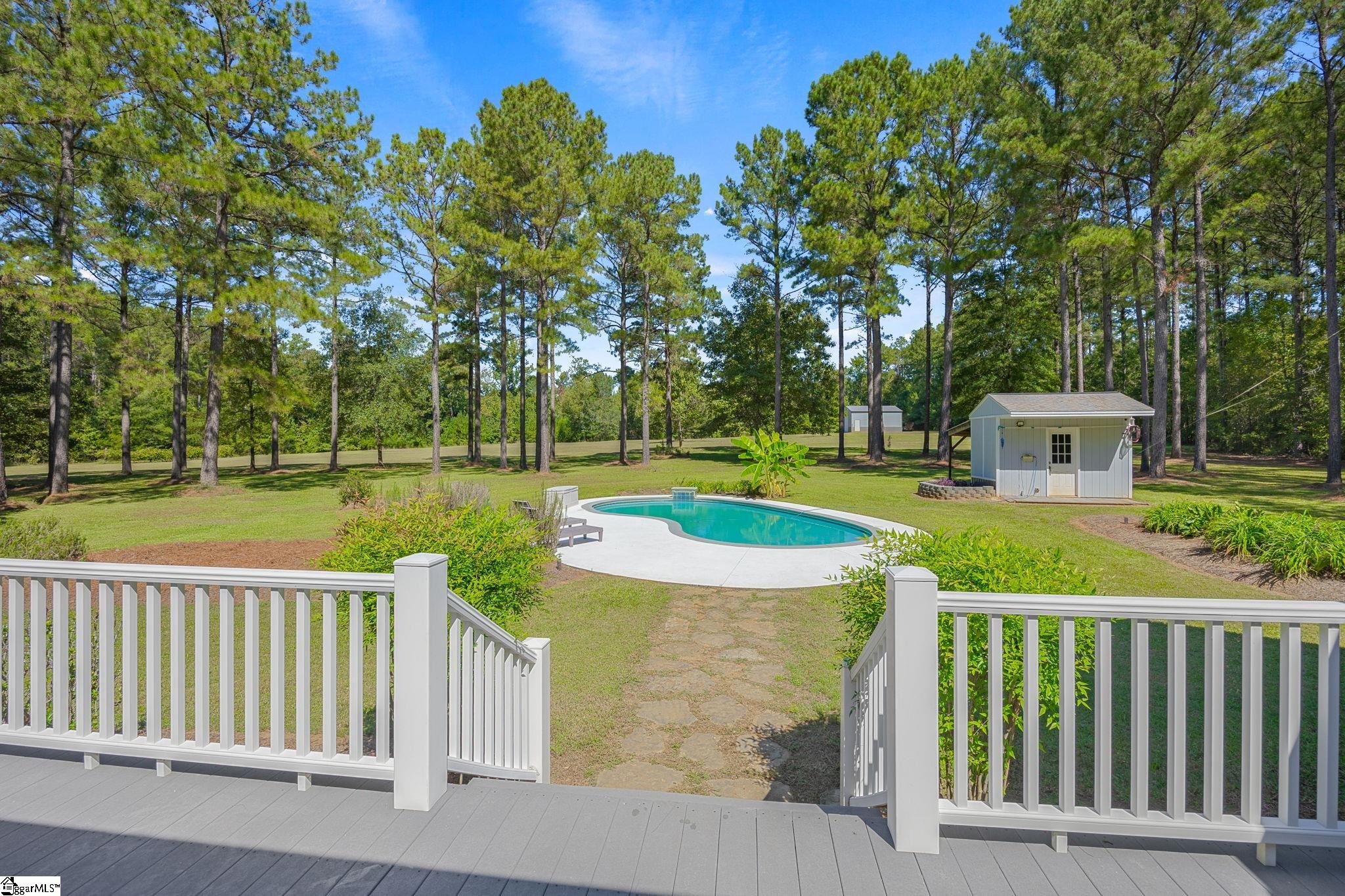 Photo 2 of Single family home for sale at 120 Ranch Ct, Greenwood, SC 29646 | MLS# 1605575 | Listing updated on 2026-10-03