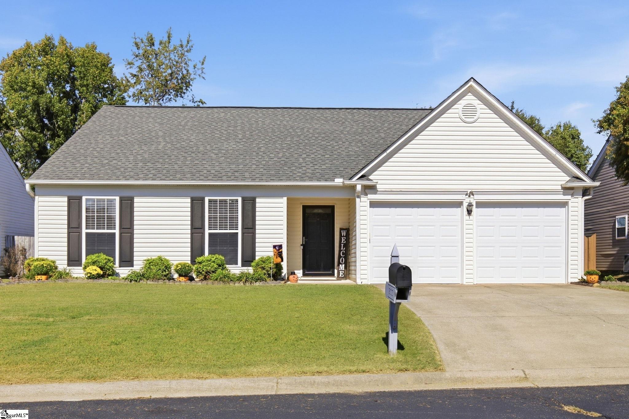 Photo 1 of Single family home for sale at 203 Woolridge Way, Greer, SC 29650 | MLS# 1605604 | Listing updated on 2026-10-03