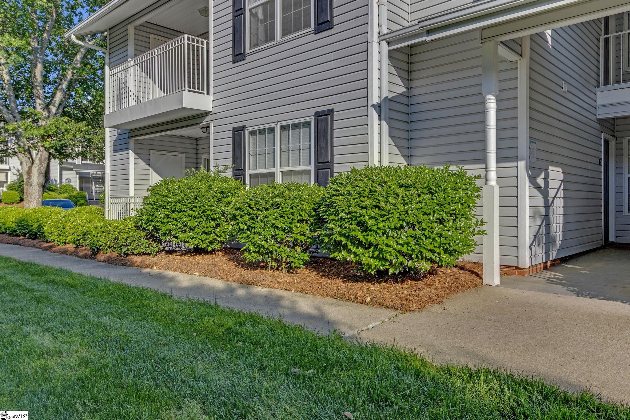 Photo 1 of Condo for sale at 4614 Old Spartanburg Rd #15, Taylors, SC 29687 | MLS# 1605619 | Listing updated on 2026-10-02