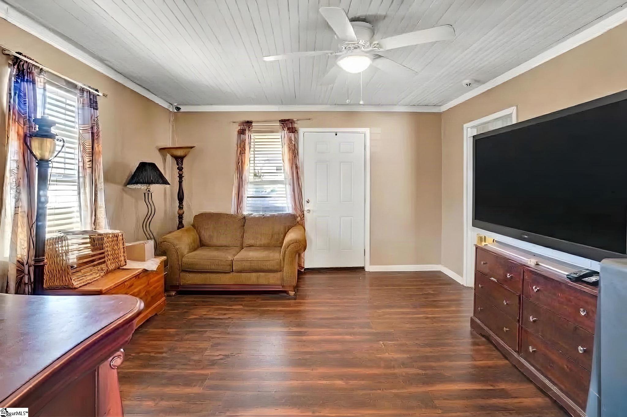 Photo 2 of Single family home for sale at 105 Judson Rd, Greenville, SC 29611 | MLS# 1605666 | Listing updated on 2026-10-06