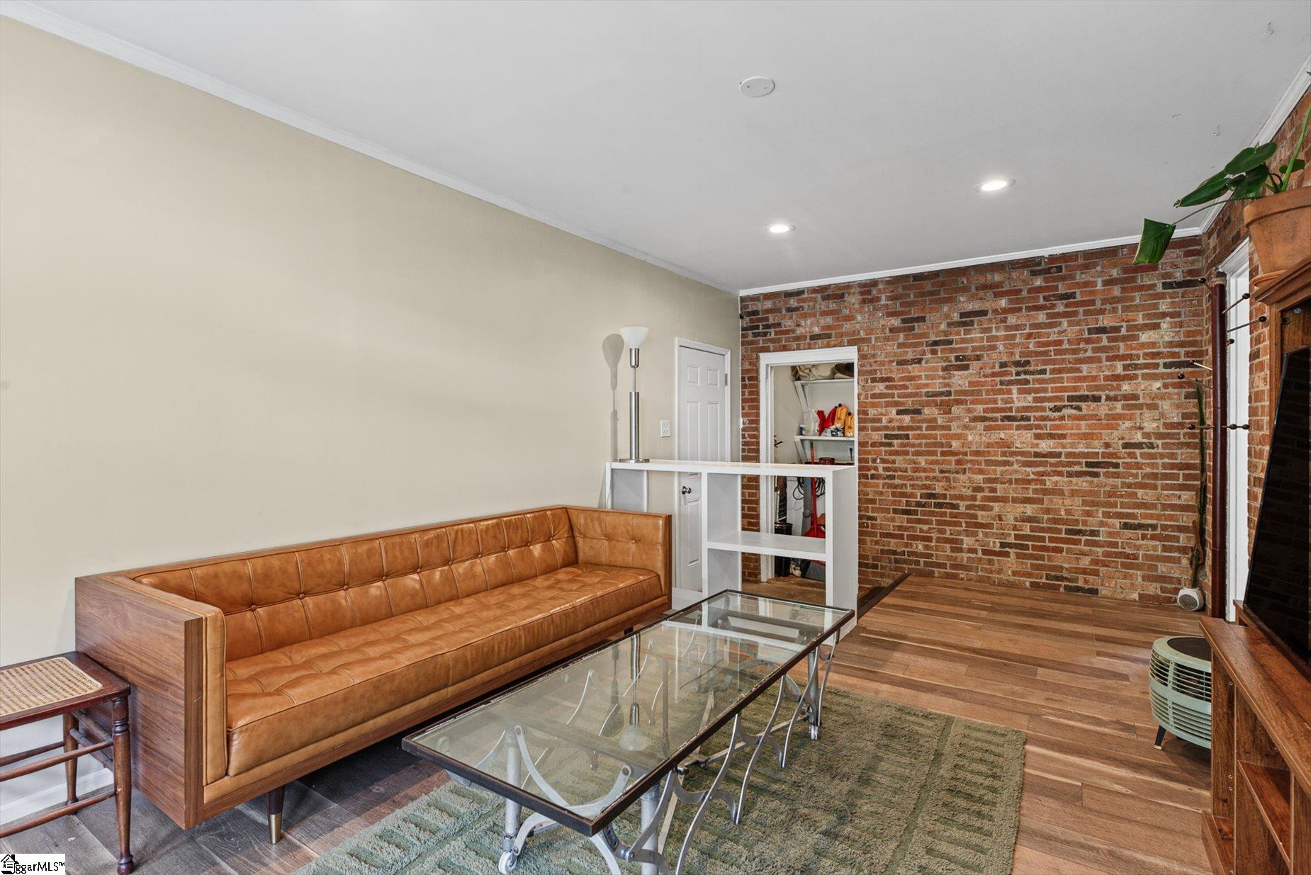 Photo 2 of Single family home for sale at 48 Carriage Dr, Greenville, SC 29609 | MLS# 1605696 | Listing updated on 2026-10-04
