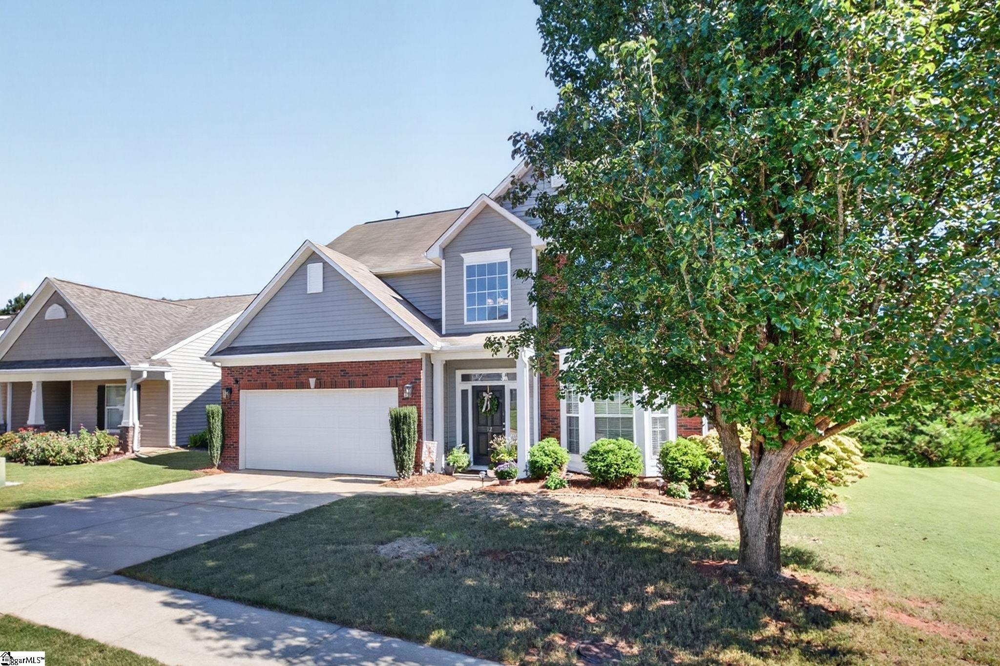 Photo 2 of Single family home for sale at 12 Shale Ct, Greenville, SC 29607 | MLS# 1605720 | Listing updated on 2026-10-05