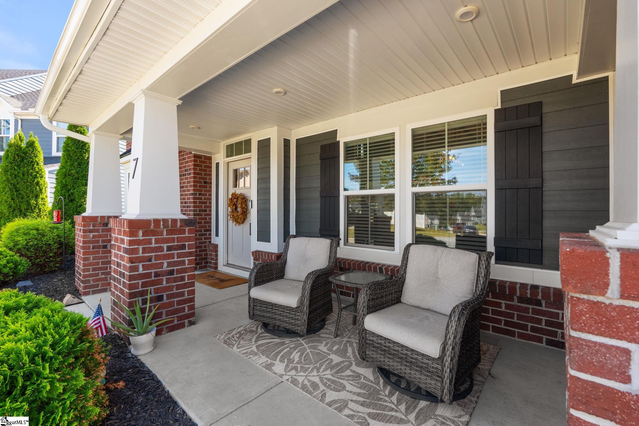 Photo 4 of Single family home for sale at 7 Inka Ct, Greenville, SC 29607 | MLS# 1605750 | Listing updated on 2026-10-05