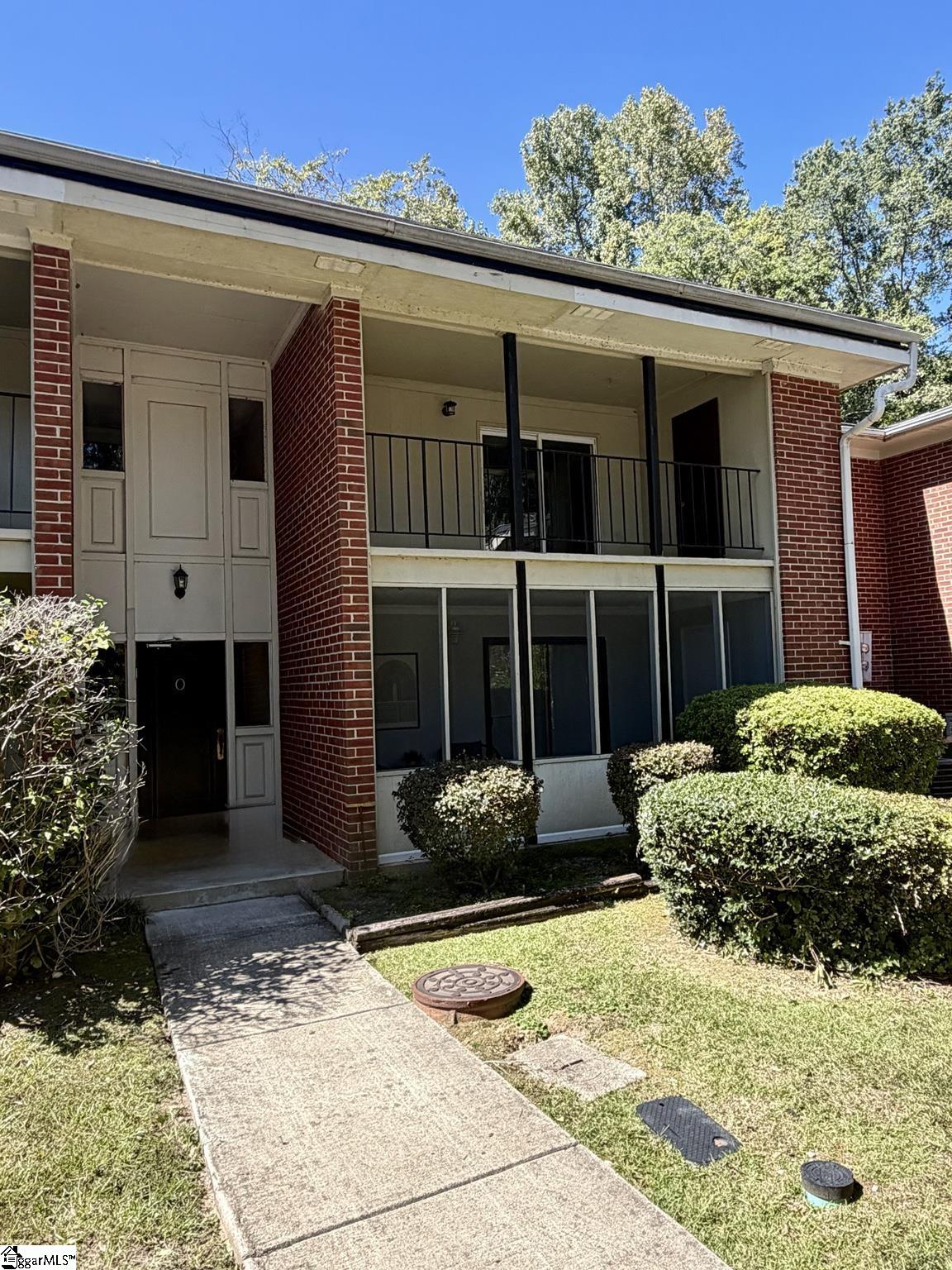 Photo 1 of Condo for sale at 1100 Skyland Dr #BLDG O APT 4, Columbia, SC 29210 | MLS# 1605763 | Listing updated on 2026-10-05