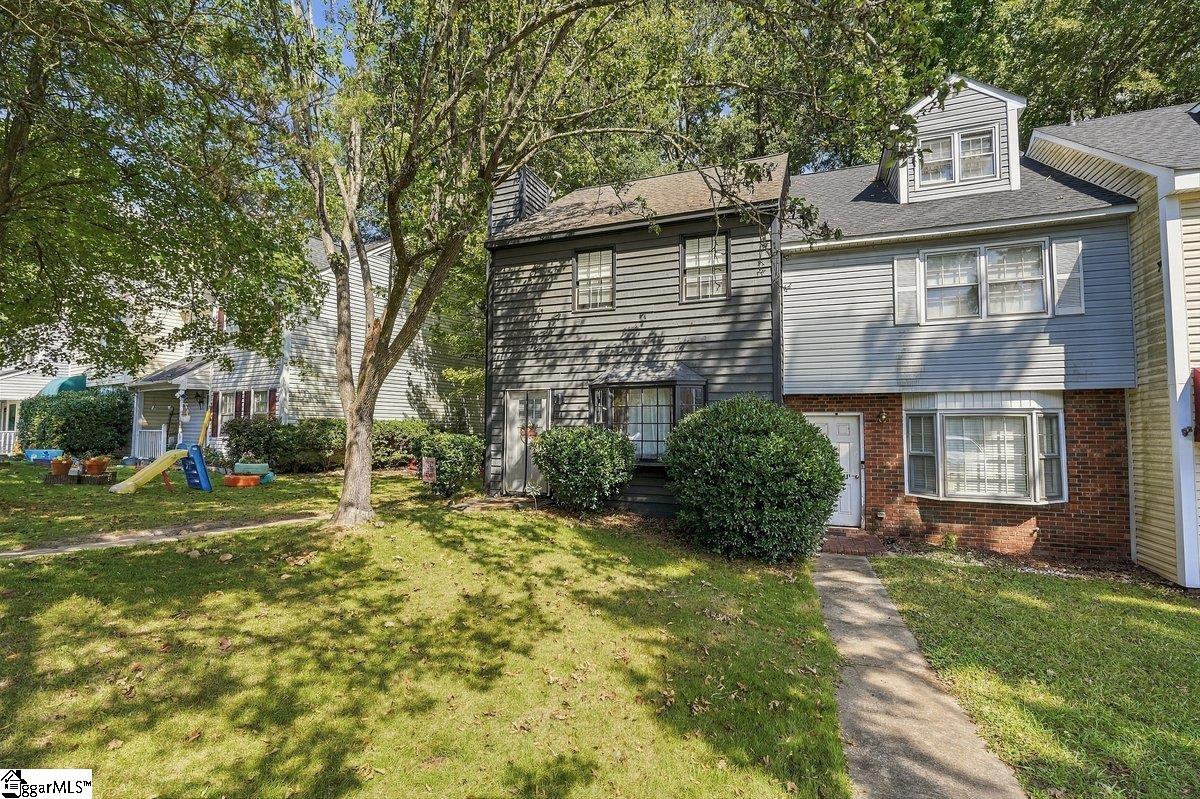 Photo 4 of Townhouse for sale at 51 Hidden Spings Rd, Spartanburg, SC 29302 | MLS# 1605767 | Listing updated on 2026-10-05