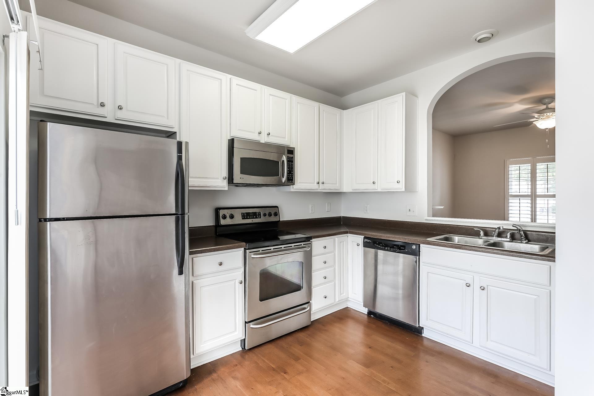 Photo 2 of Townhouse for sale at 109 Pine Walk Dr, Greenville, SC 29615 | MLS# 1605966 | Listing updated on 2026-10-07