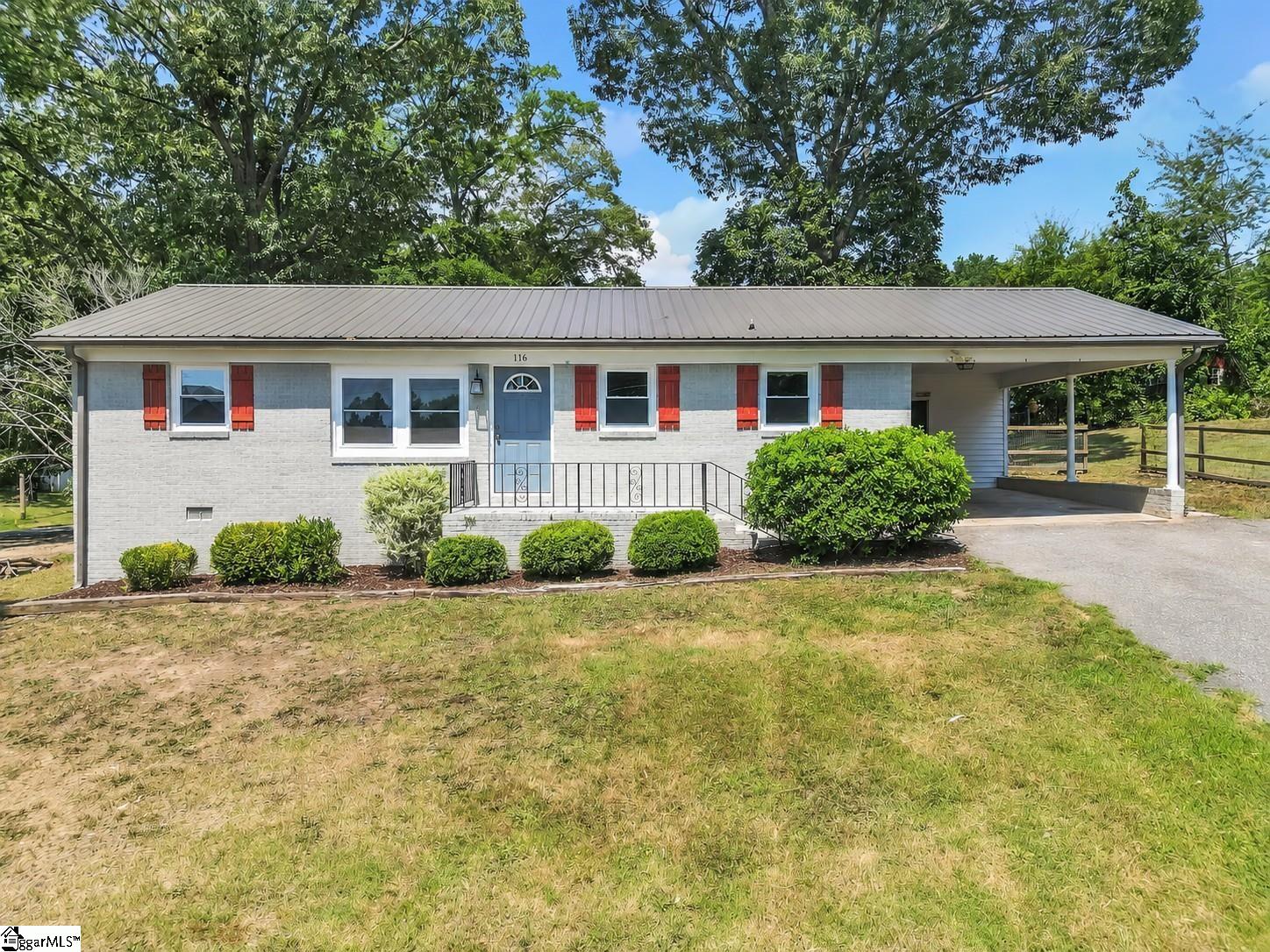 Single family home for sale at 116 Valley Dr, Greer, SC 29651 | MLS# 1606004