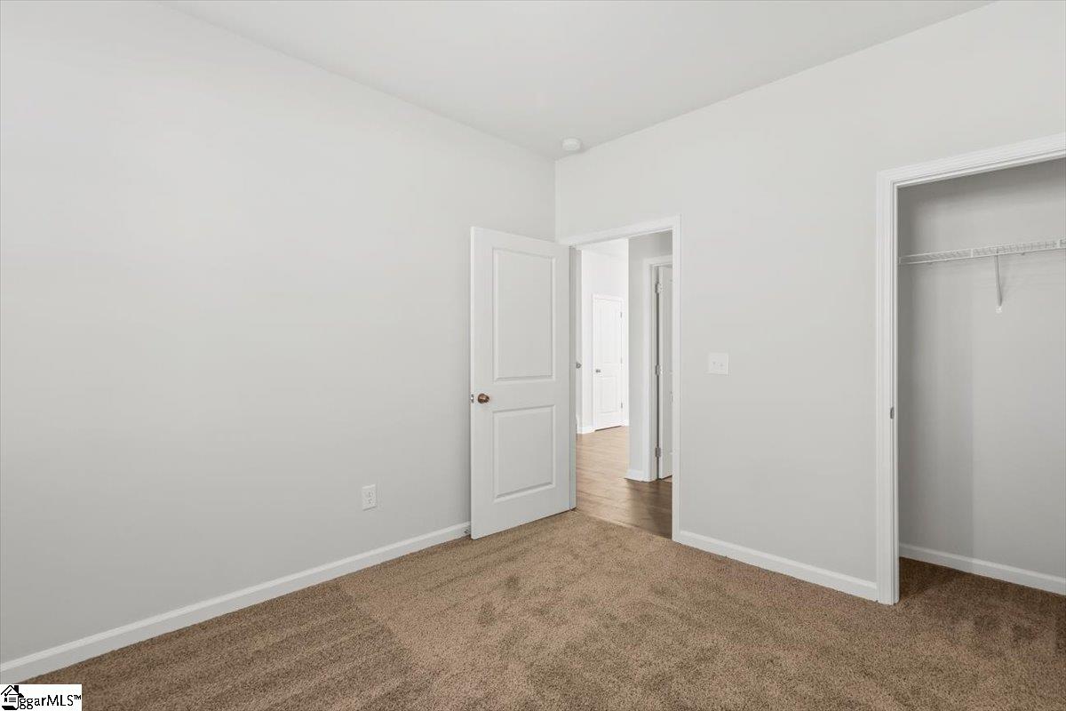 Photo 4 of Single family home for sale at 1229 Red Delicious Dr, Lyman, SC 29365 | MLS# 1606044 | Listing updated on 2026-10-07