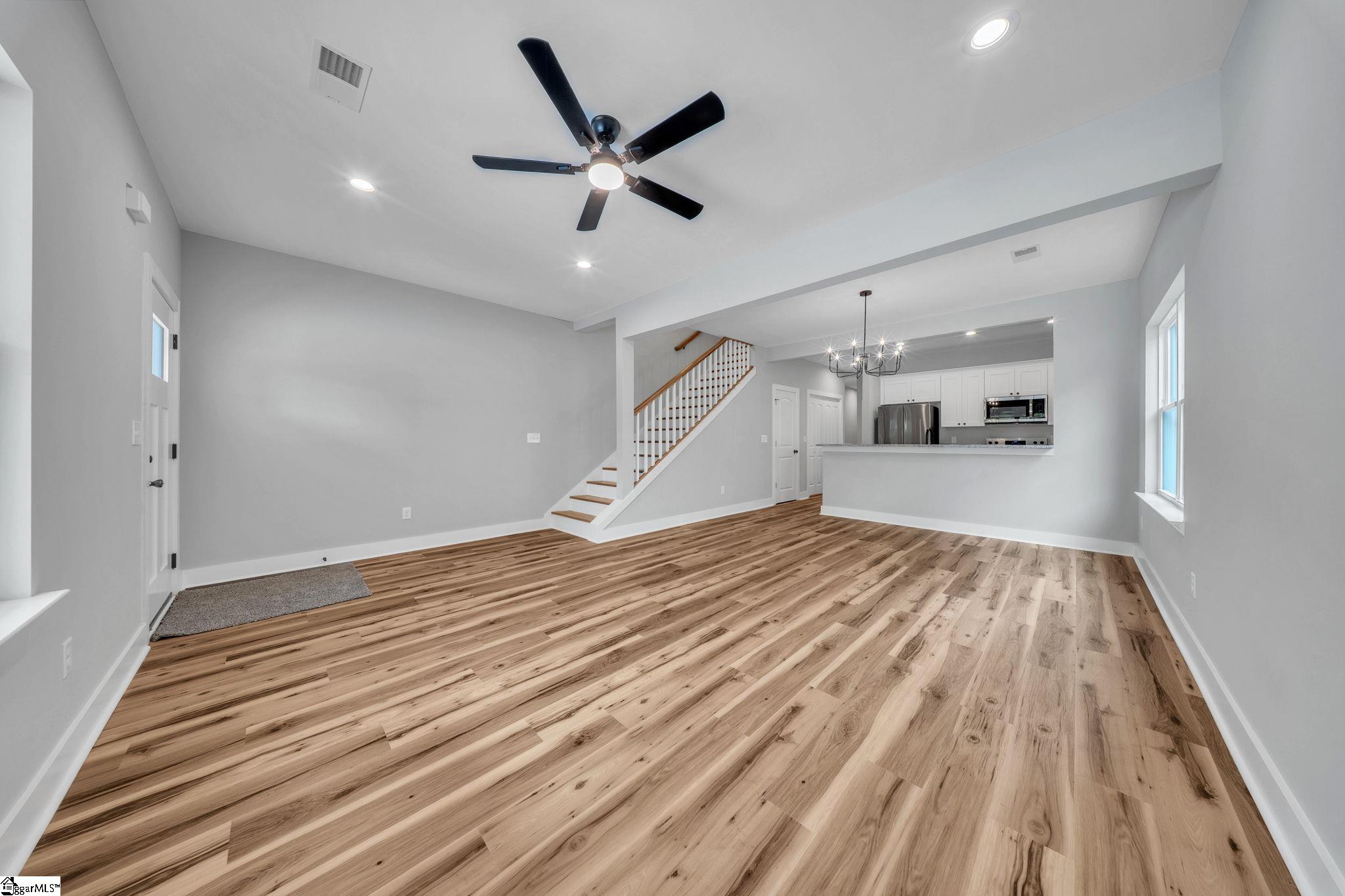 Photo 2 of House for sale at 17 Jamison St, Greenville, SC 29611 | MLS# 1606080 | Listing updated on 2026-10-08