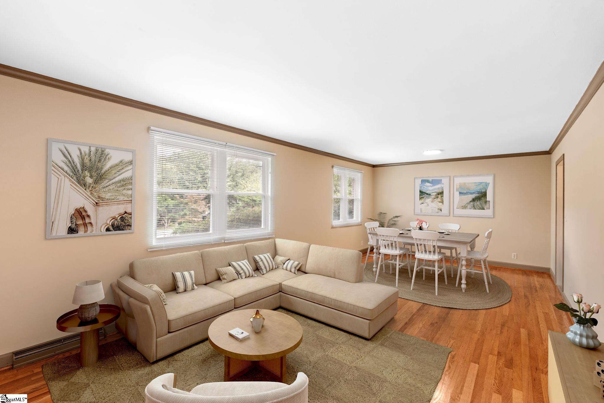 Photo 2 of Single family home for sale at 7 Dublin Ct, Greenville, SC 29615 | MLS# 1606081 | Listing updated on 2026-10-08