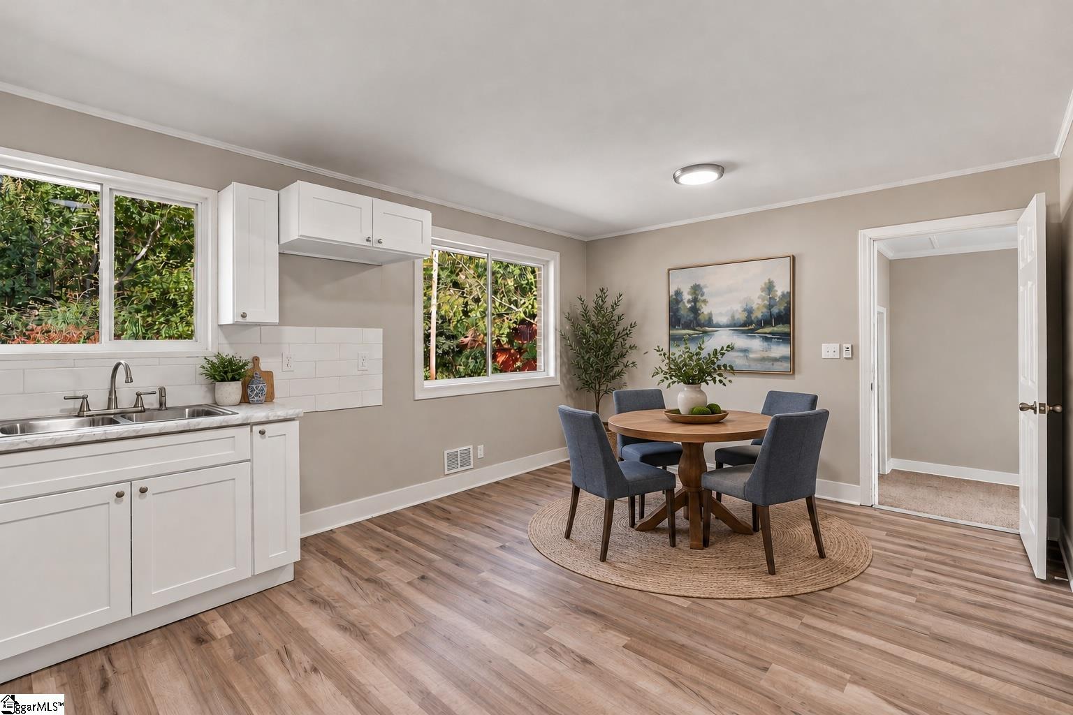 Photo 3 of Single family home for sale at 15 Knox St, Greenville, SC 29605 | MLS# 1606082 | Listing updated on 2026-10-08