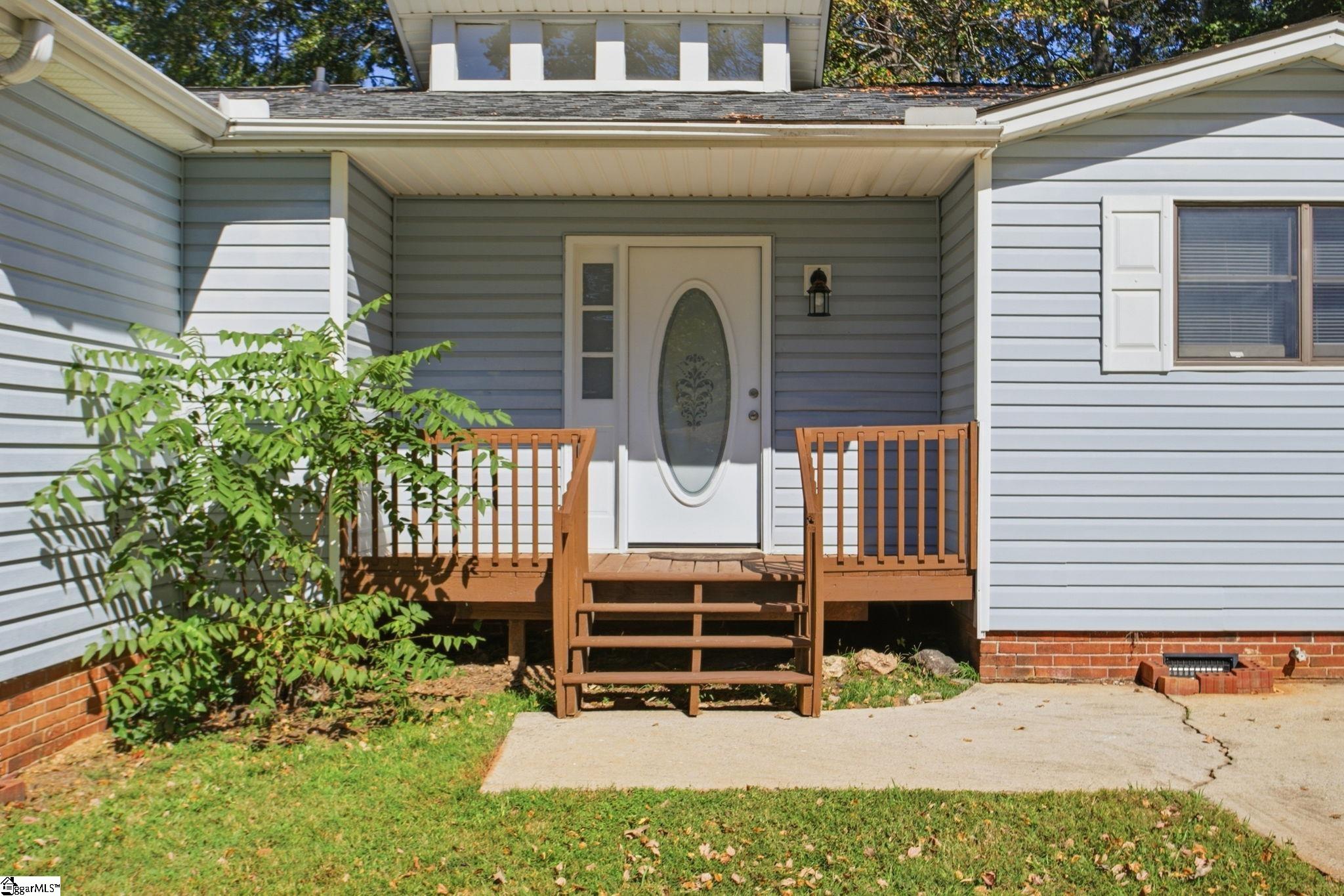 Photo 1 of Single family home for sale at 106 Kirksey Ct, Travelers Rest, SC 29690 | MLS# 1606098 | Listing updated on 2026-10-08