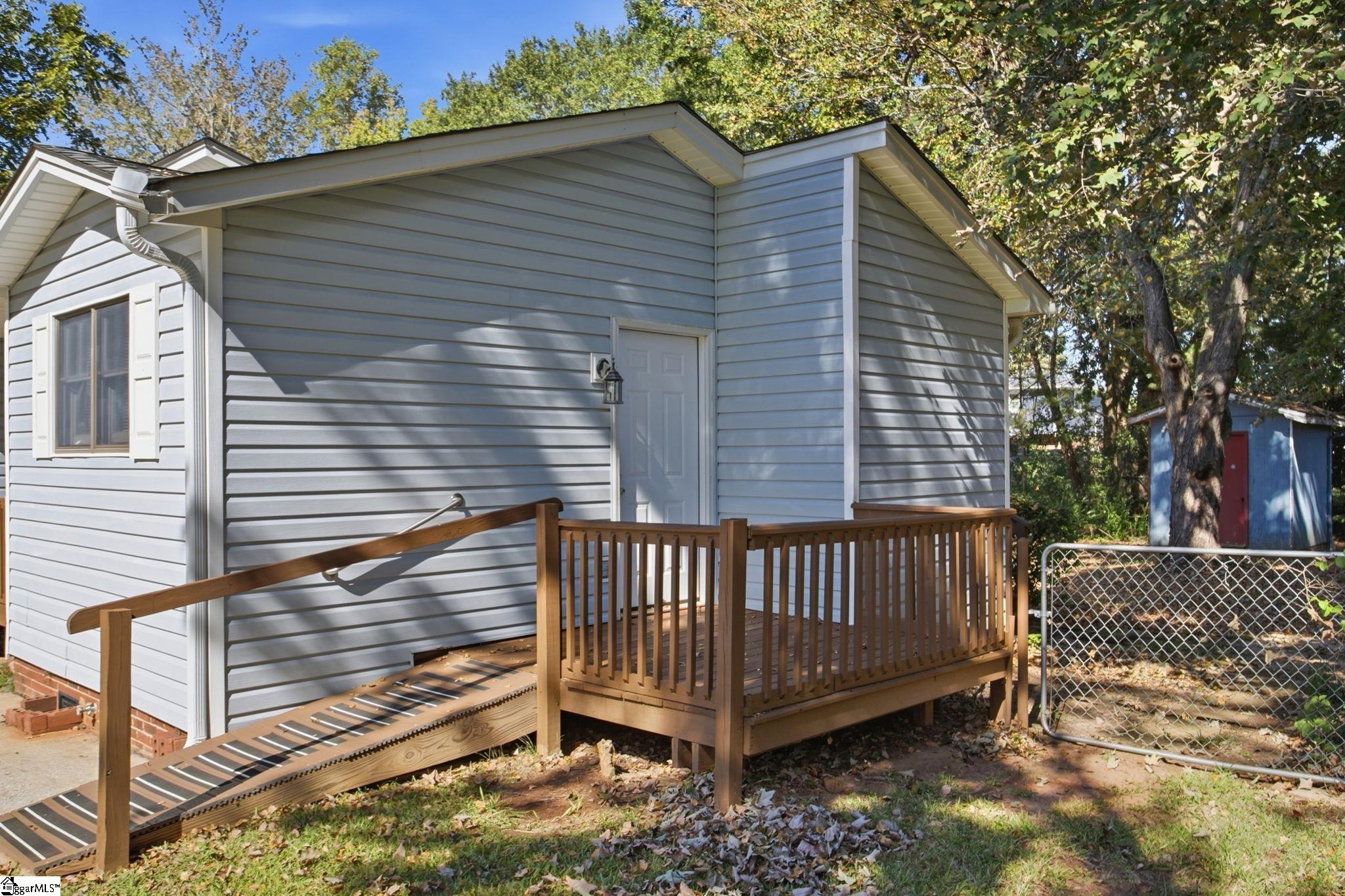 Photo 2 of Single family home for sale at 106 Kirksey Ct, Travelers Rest, SC 29690 | MLS# 1606098 | Listing updated on 2026-10-08