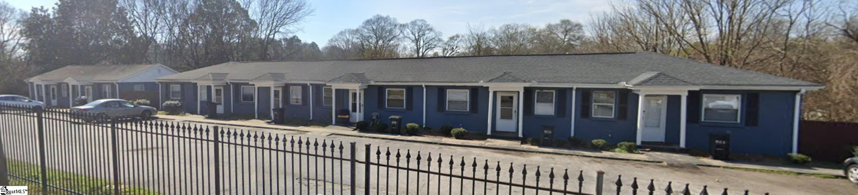 Photo 3 of Multi family home for sale at 902 Railroad St, Anderson, SC 29624 | MLS# 1606837 | Listing updated on 2026-10-16