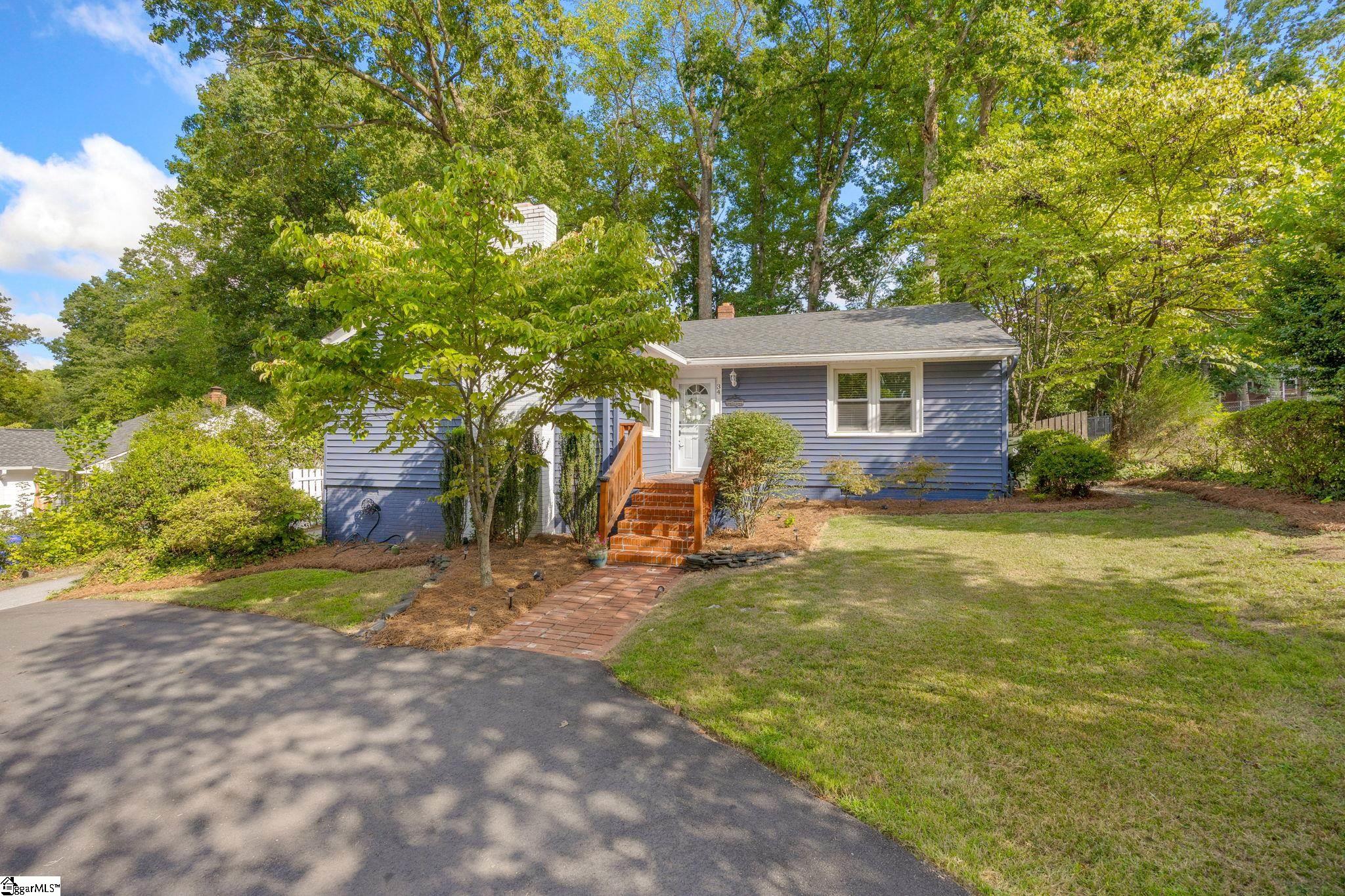 34 Brookside Circle