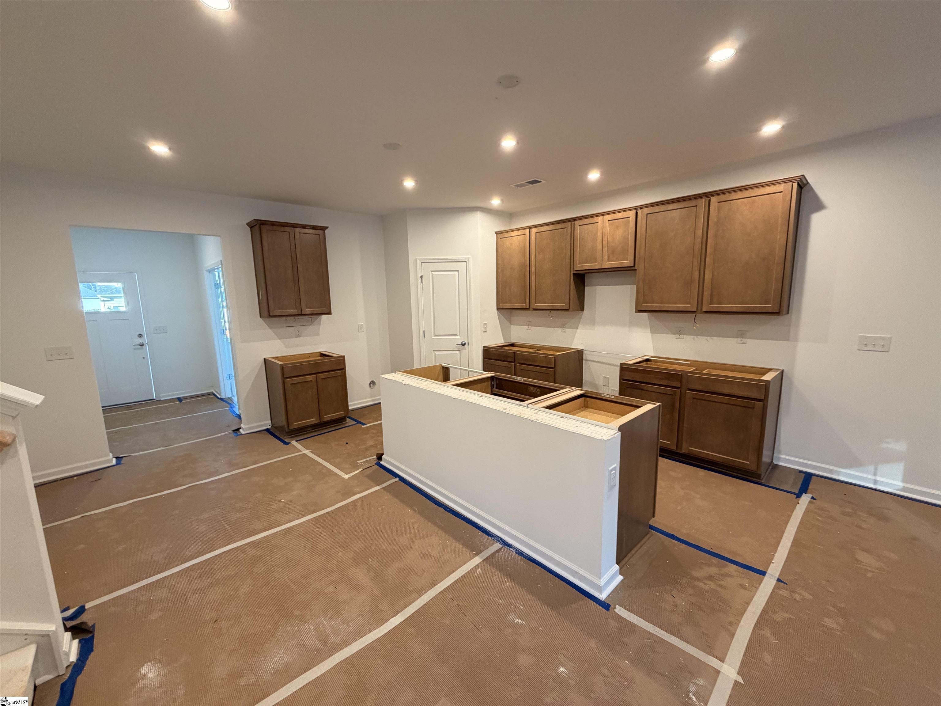 Photo 2 of Single family home for sale at 1334 Willow Ridge Way #101, Spartanburg, SC 29307 | MLS# 1607013 | Listing updated on 2026-10-19