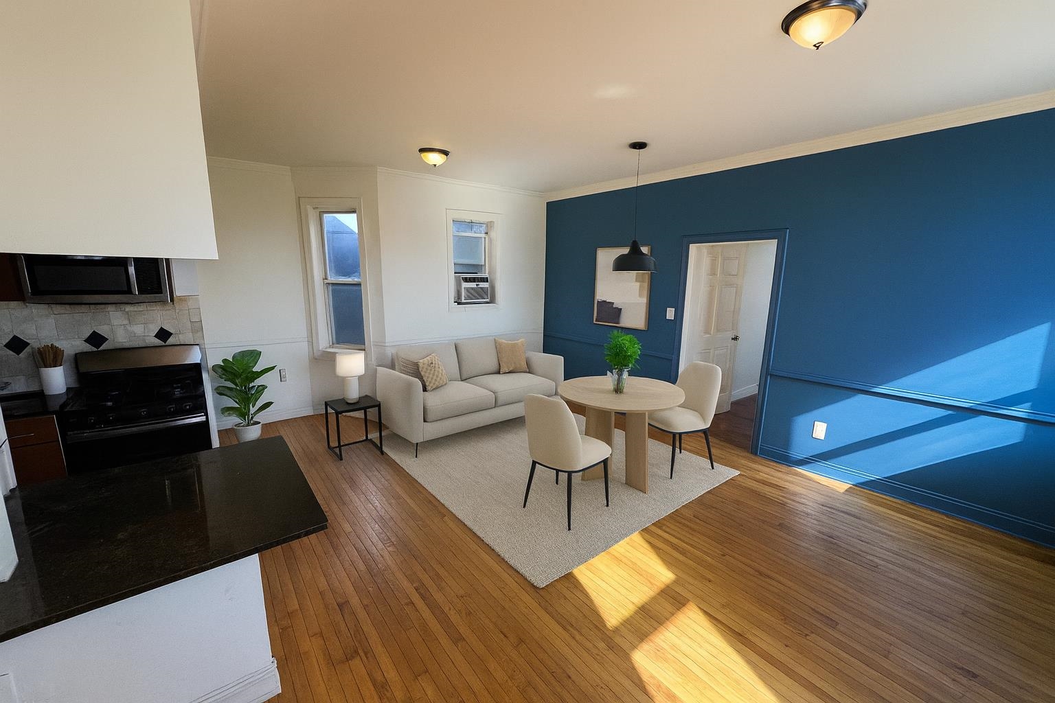 372 COMMUNIPAW AVE #4R