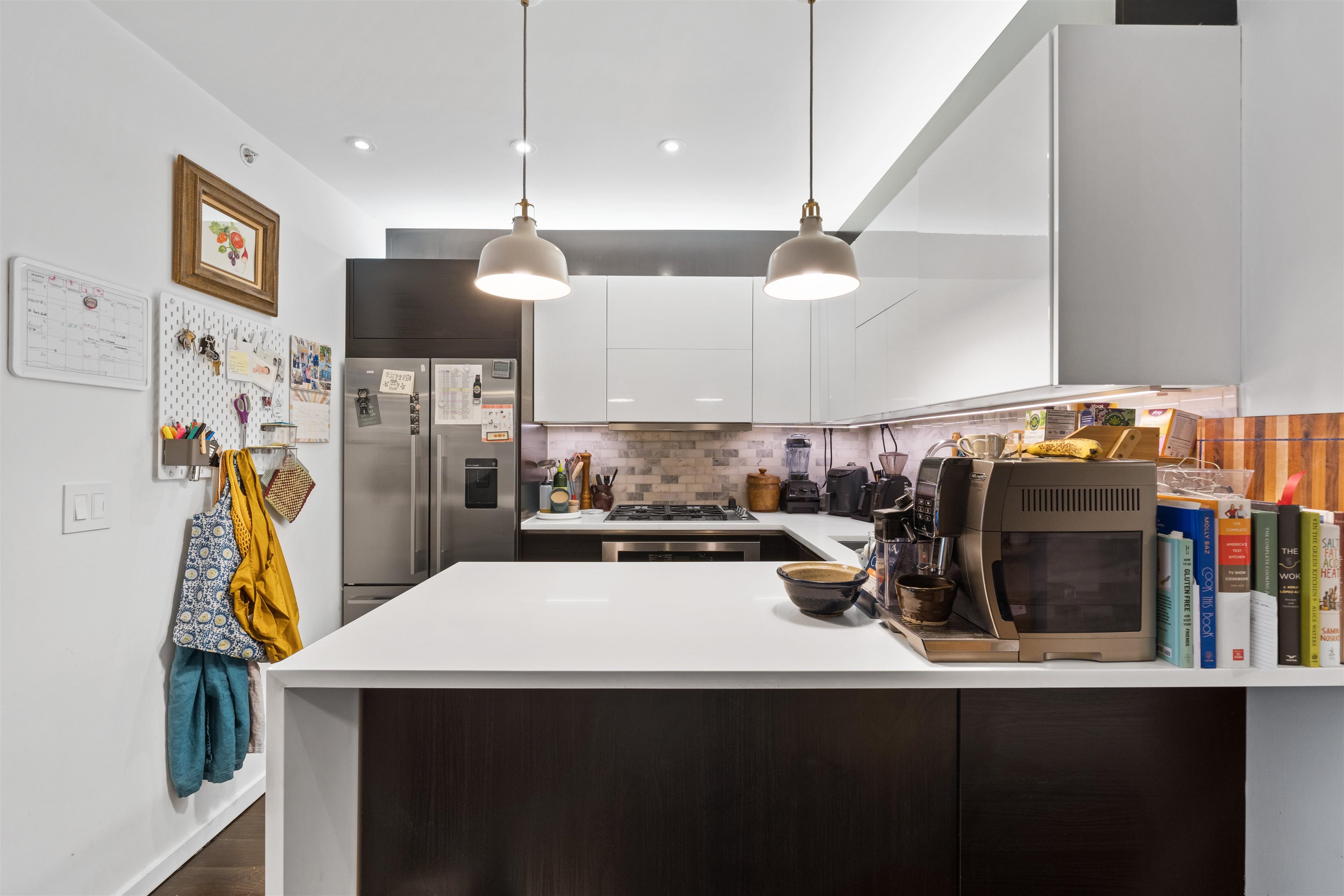 227 MONTGOMERY ST - Photo 3