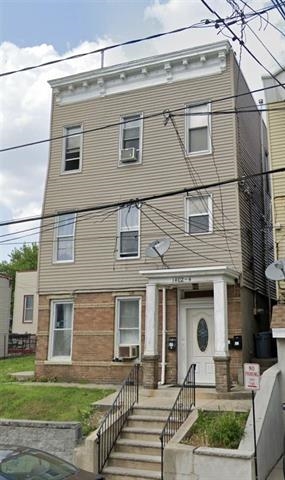 1402-1404 10TH ST - Photo 2