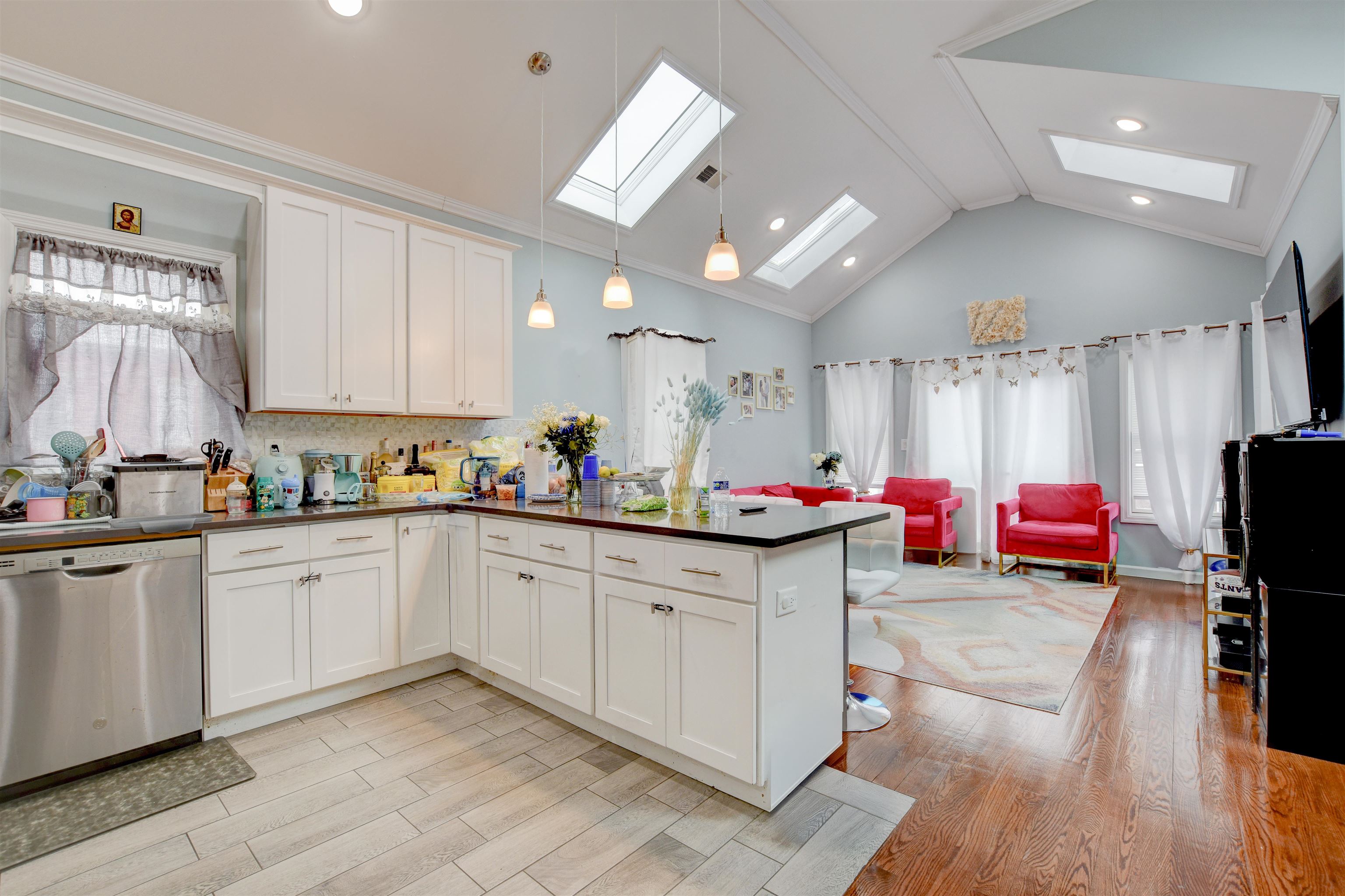 63 WEST 19TH ST - Photo 3