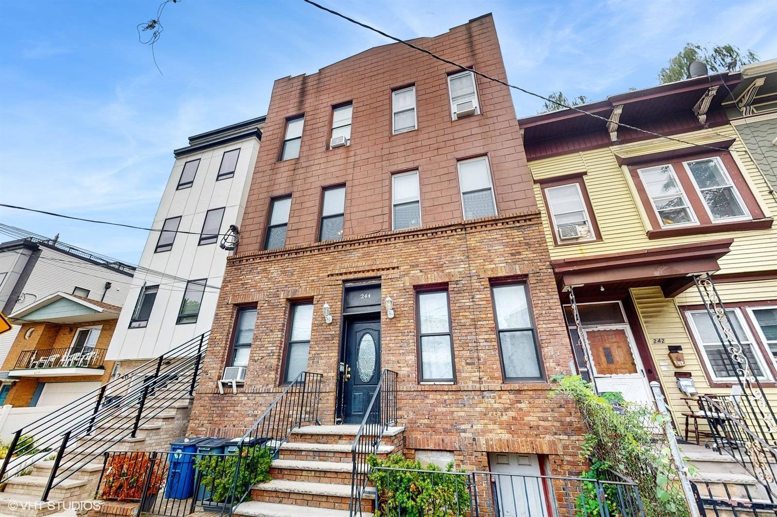 244 WEBSTER AVE - Photo 2