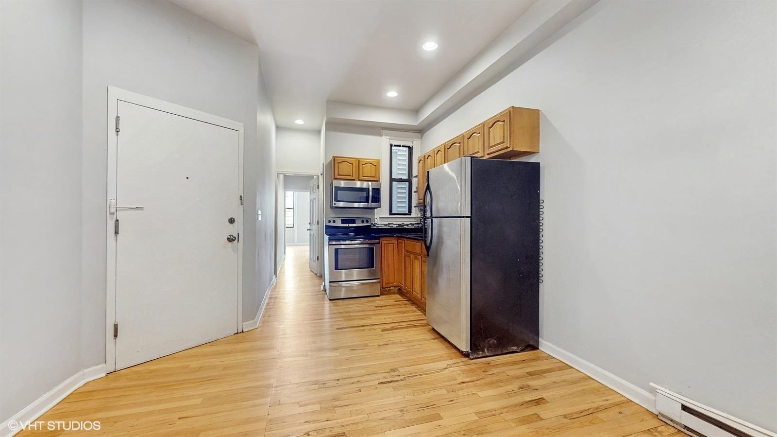 244 WEBSTER AVE - Photo 4