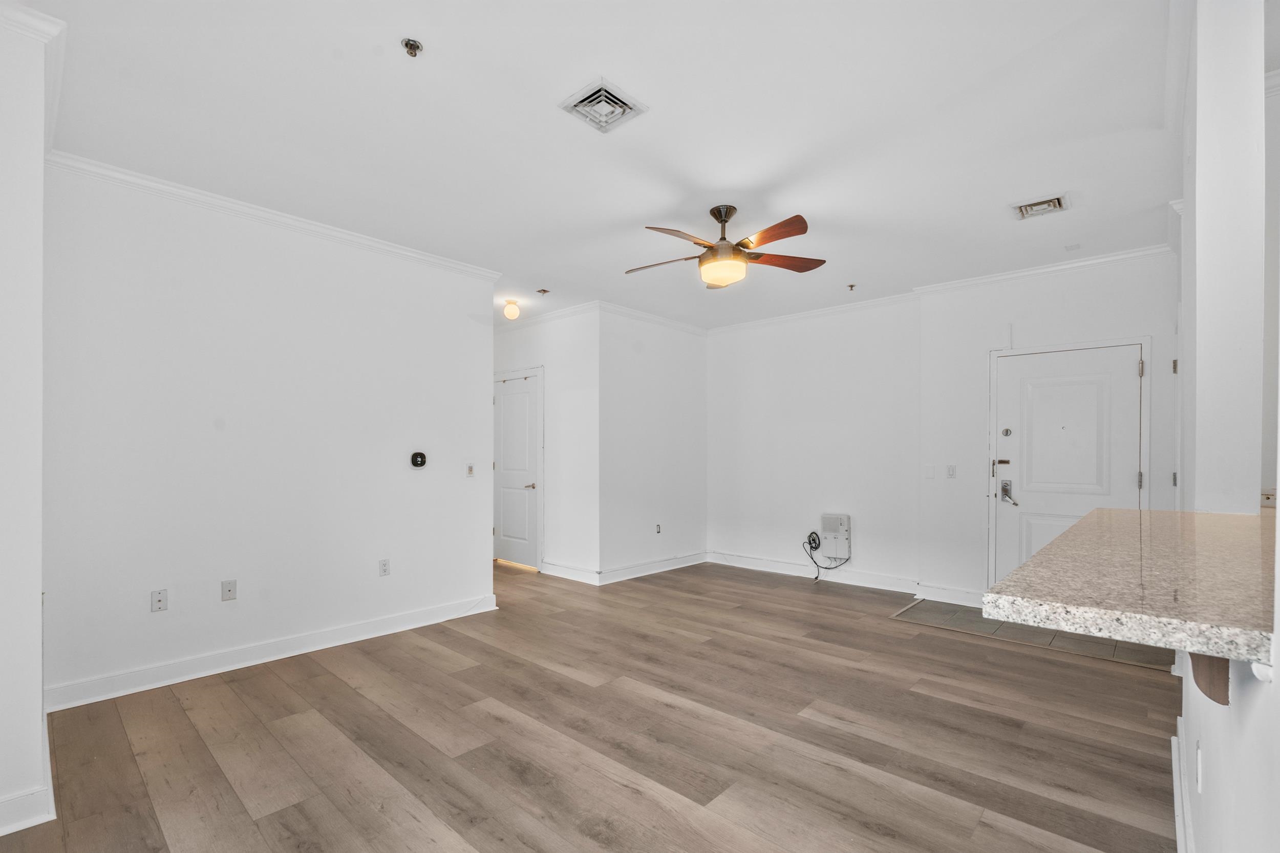 172 CULVER AVE - Photo 5