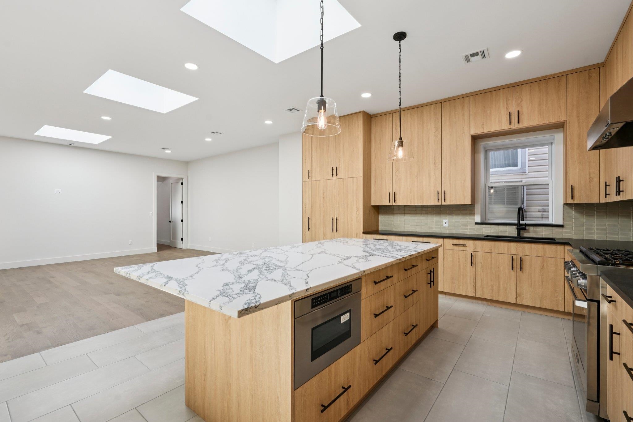 6500 DURHAM AVE - Photo 1