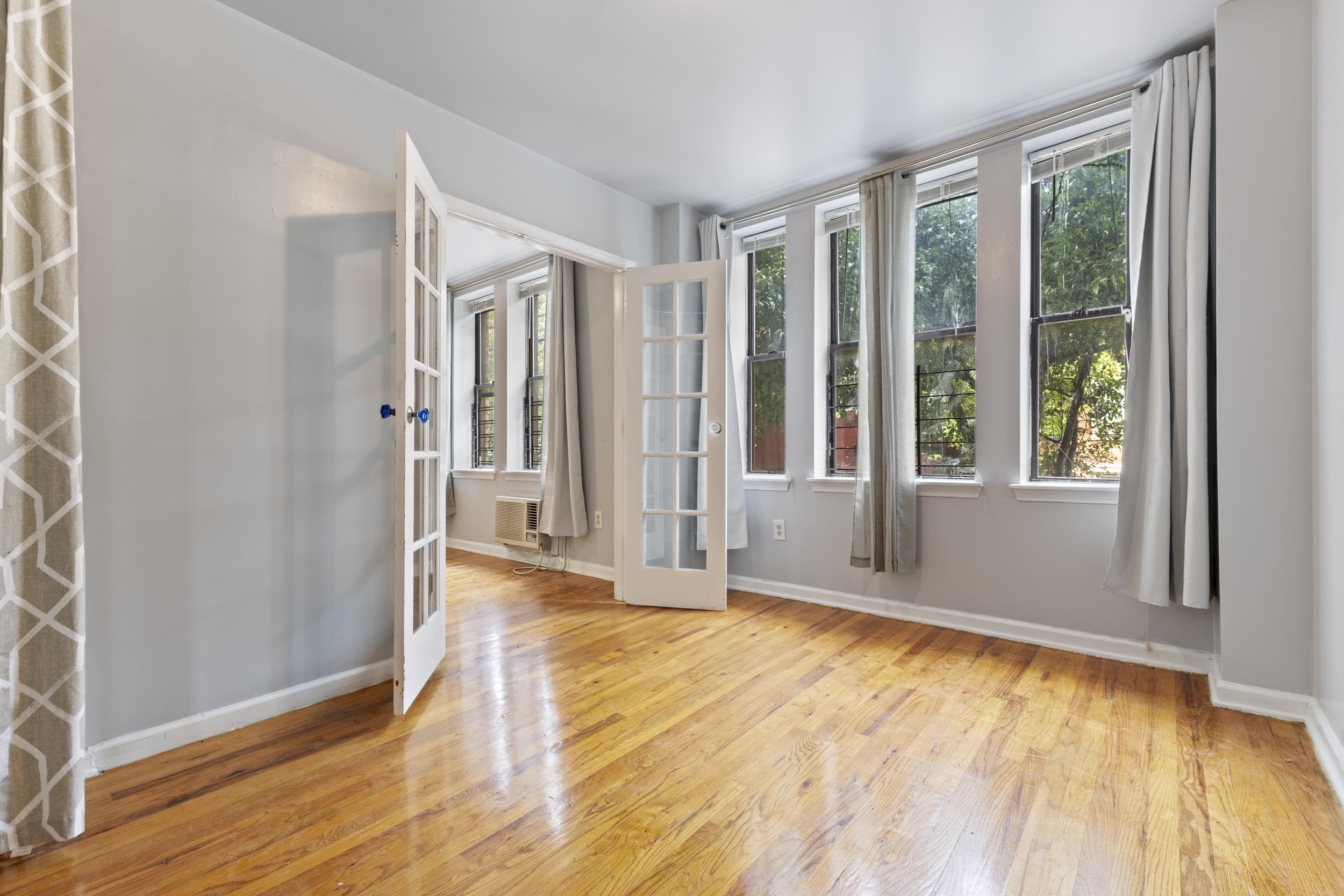 108 WALDO AVE - Photo 3