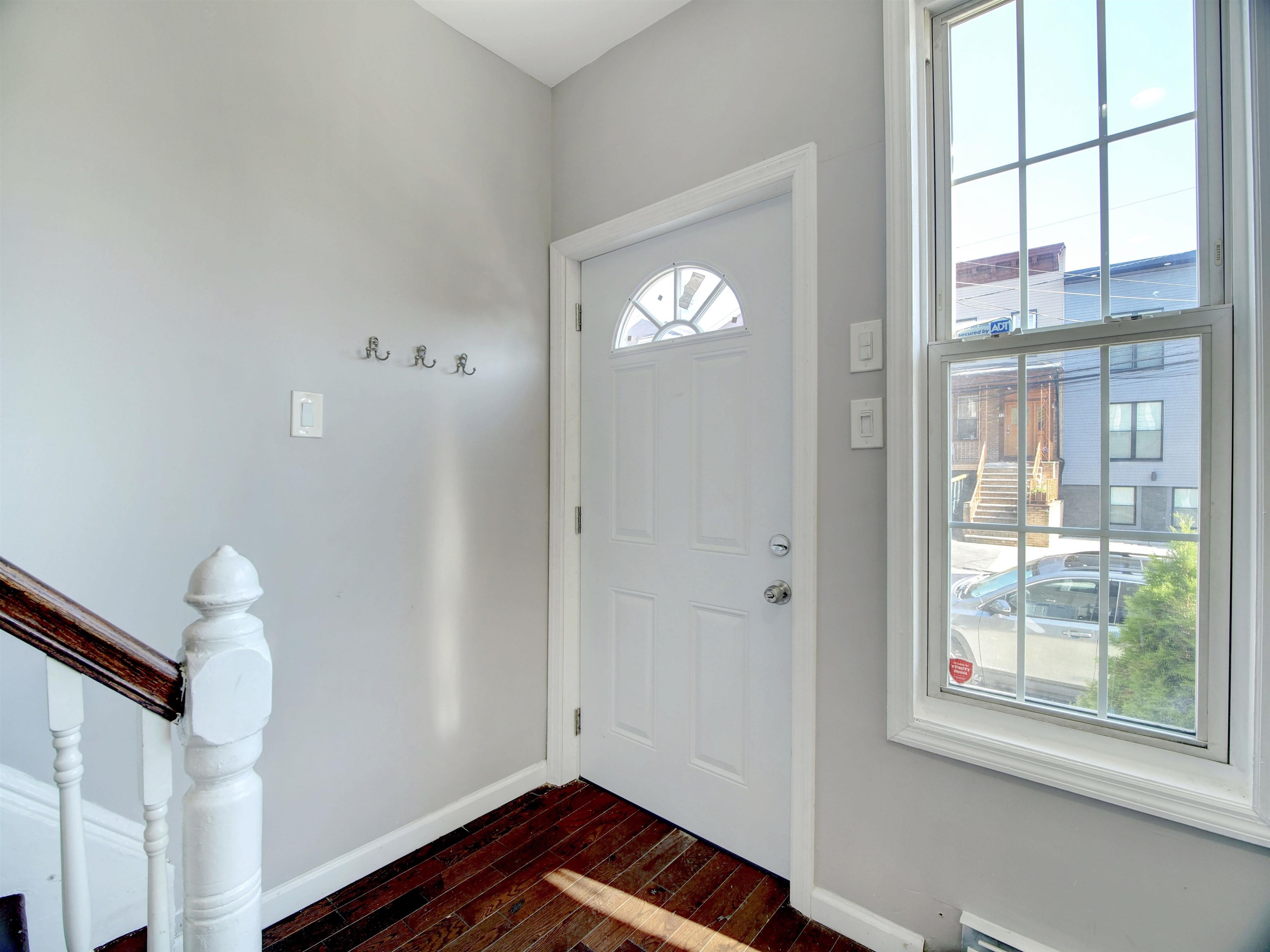 7 STEVENS AVE - Photo 3