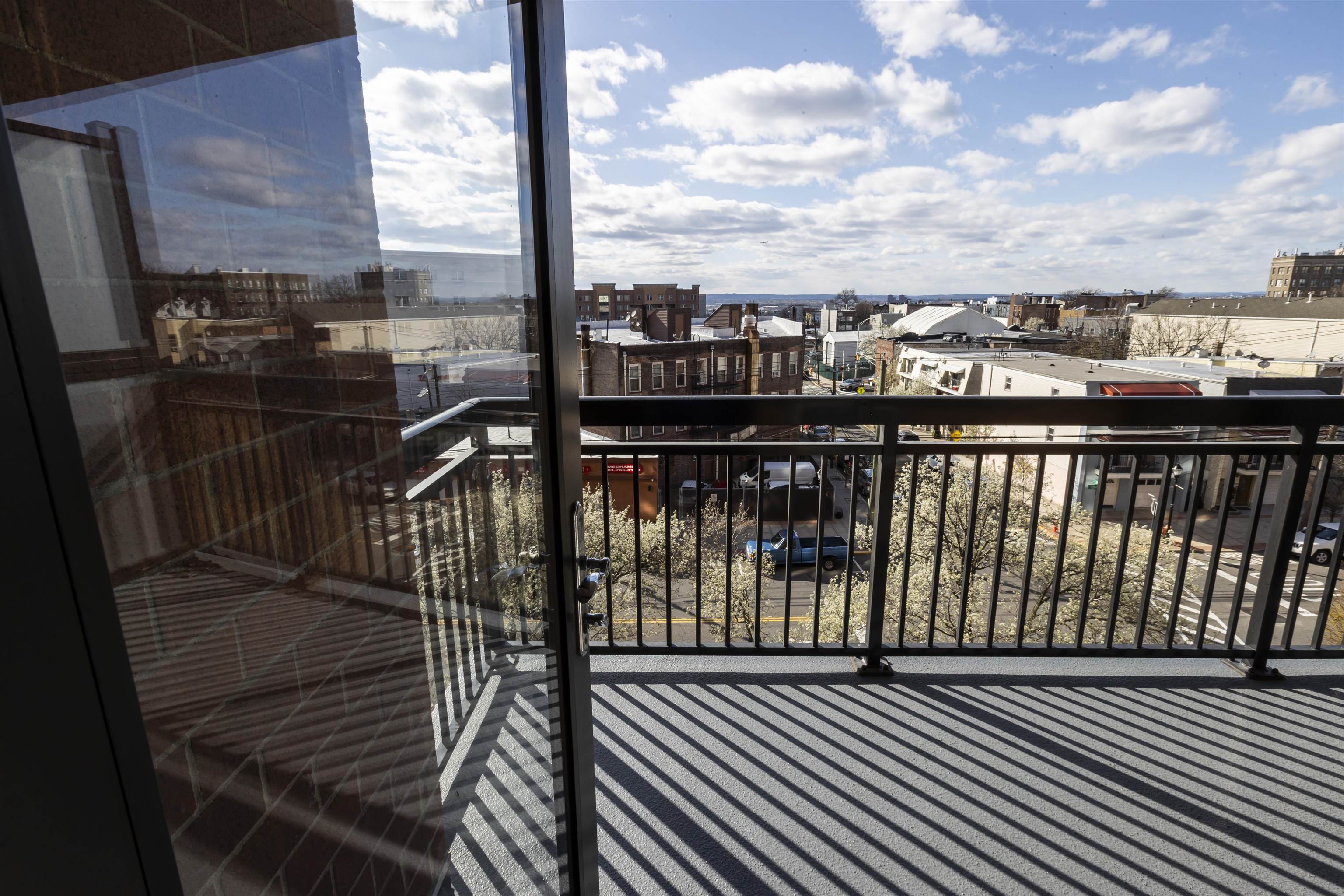 500 CENTRAL AVE #520