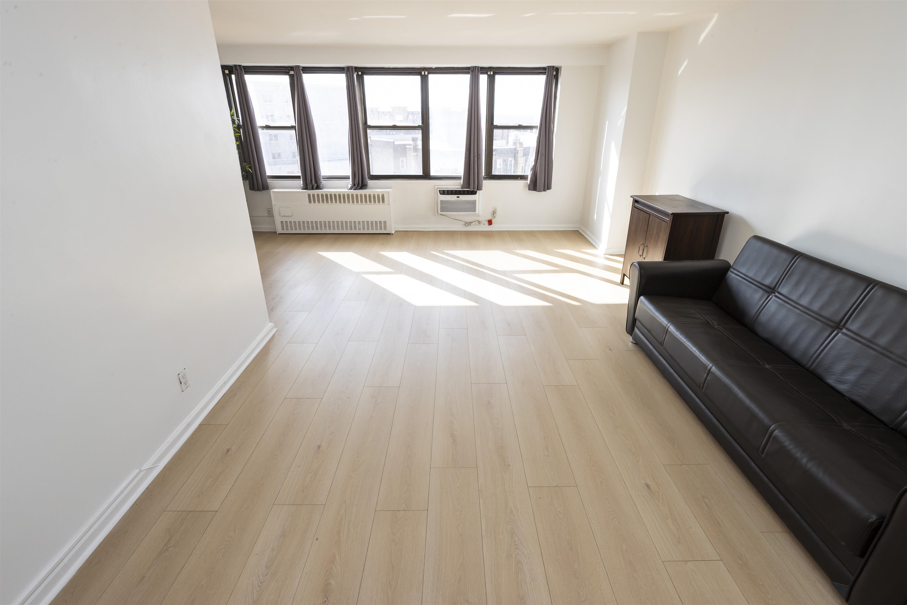 500 CENTRAL AVE - Photo 4