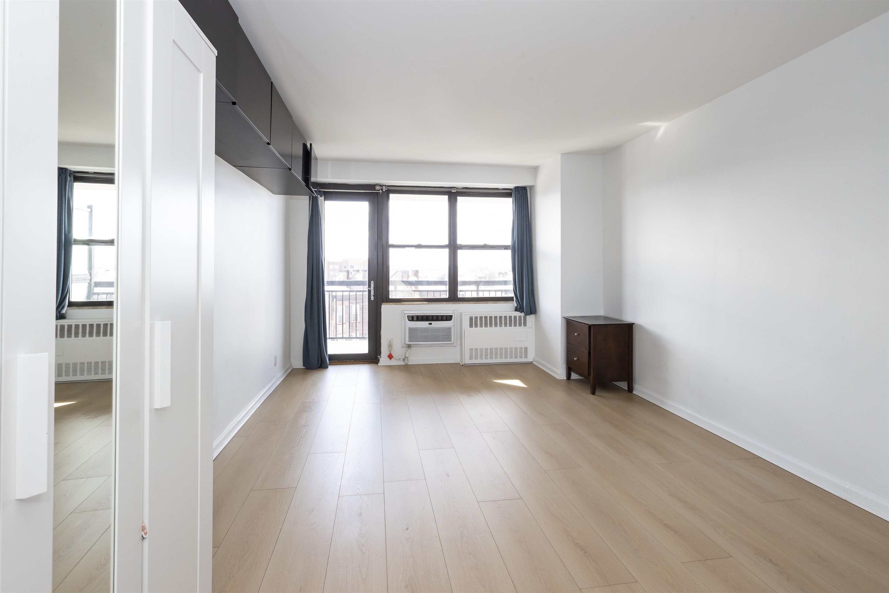 500 CENTRAL AVE #520