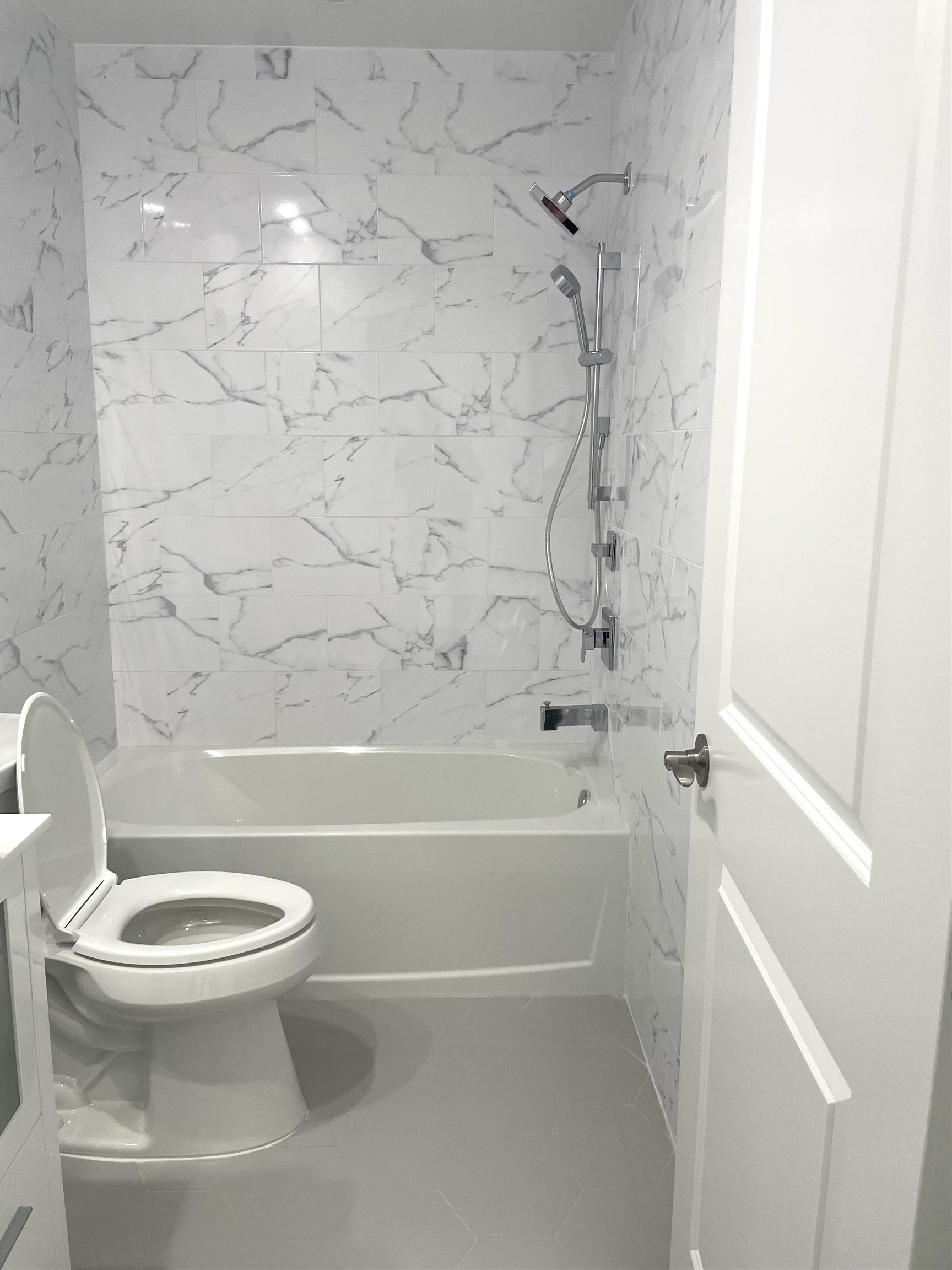 761 A 4TH ST - Photo 3