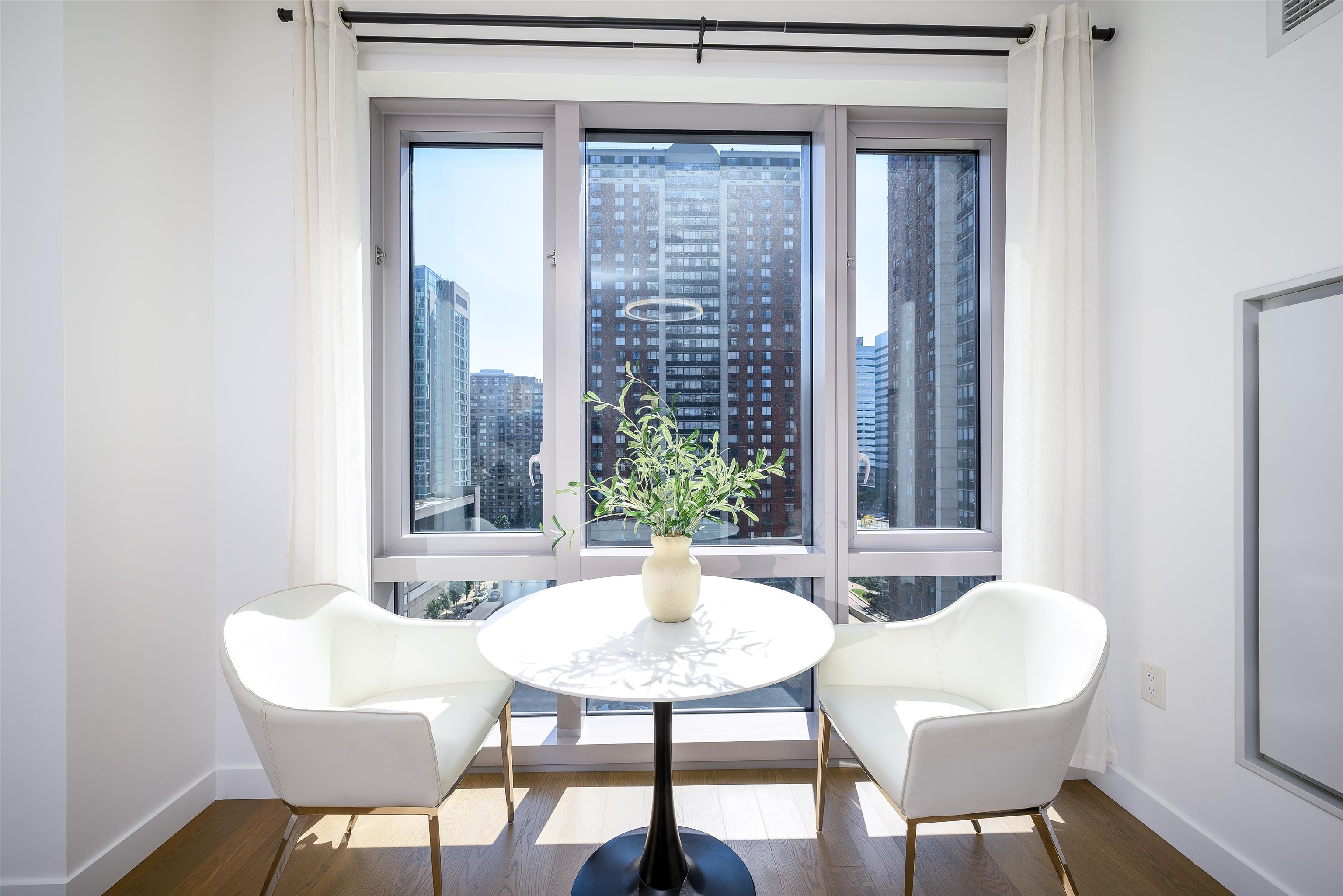 75 PARK LANE SOUTH - Photo 3