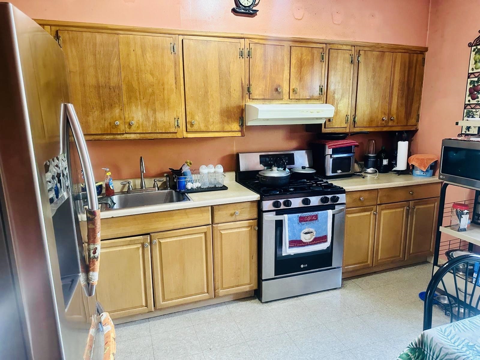 52 BOOREAM AVE - Photo 2