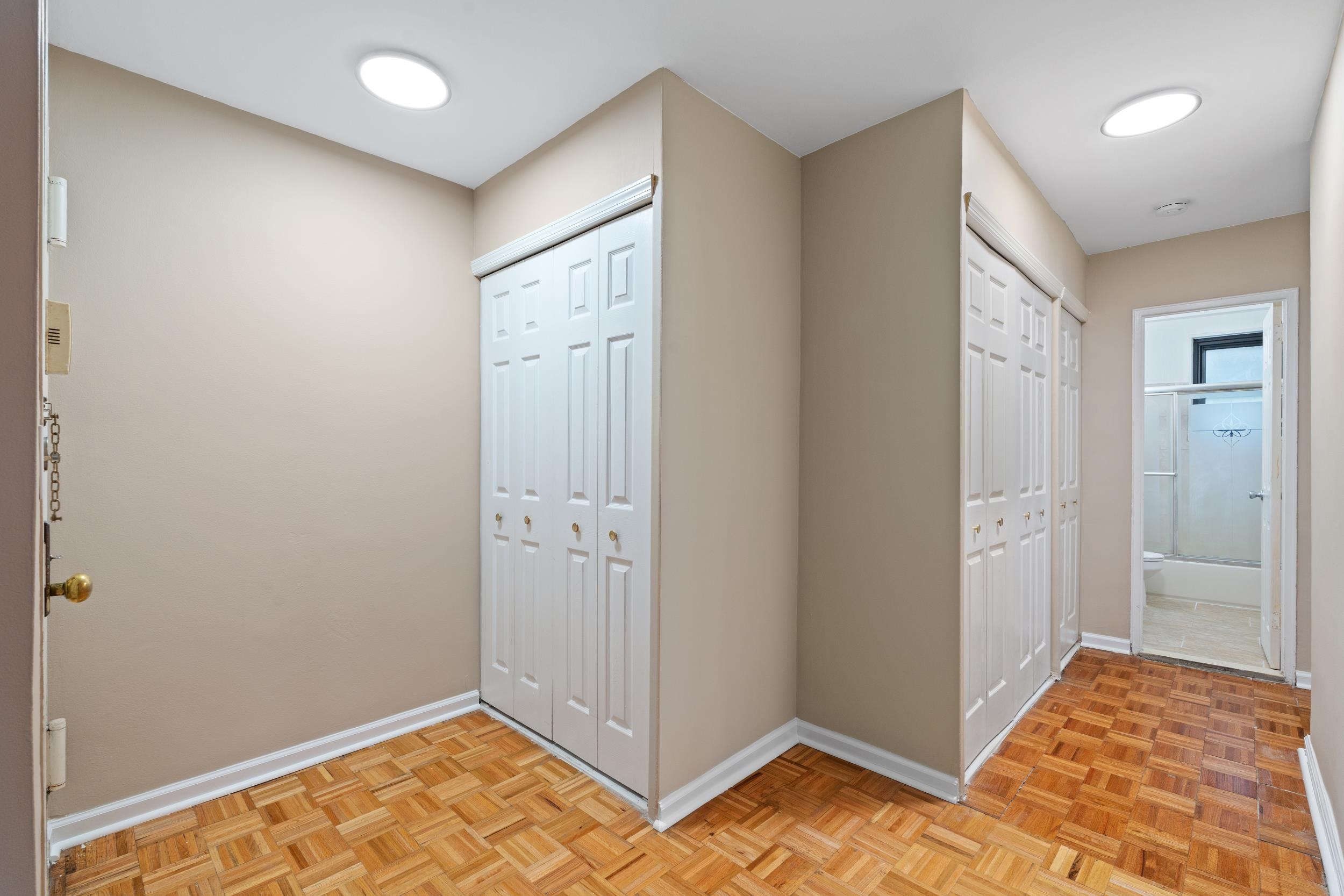 1225 KENNEDY BLVD - Photo 4