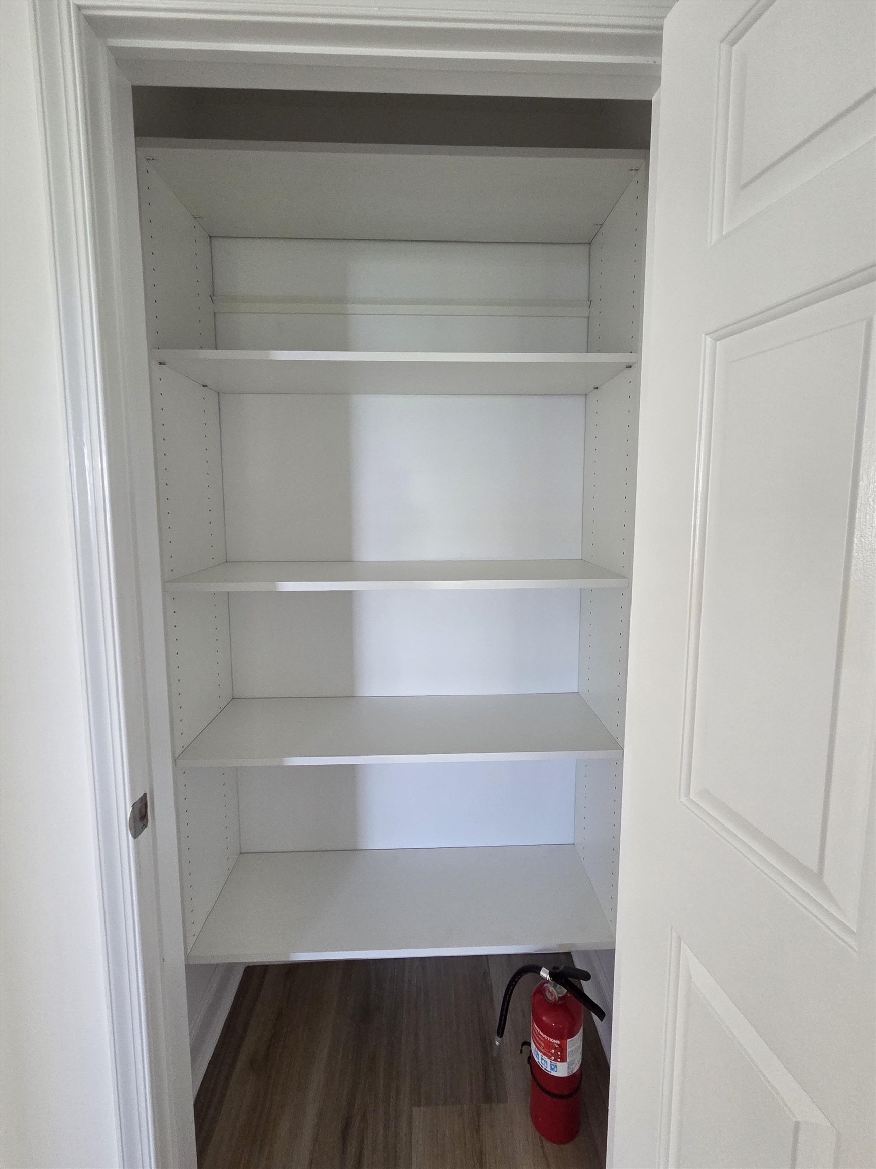 93 MANSFIELD AVE - Photo 5